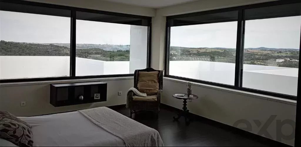 5-Bedroom Villa (2 x 3-Bedroom + 1 x 2-Bedroom Units) 86873882 image 25