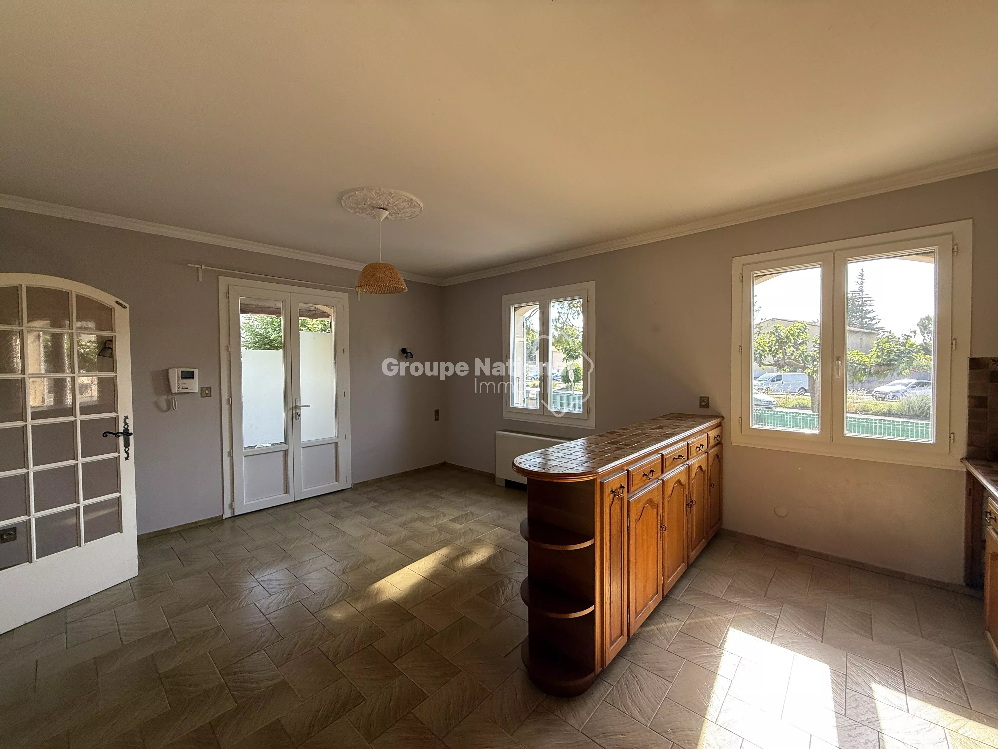 CHATEAURENARD - Maison 5 pièces 134,79 M²