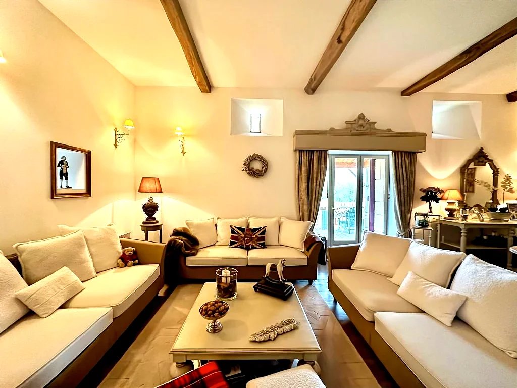 Village house for sale Madiran, Hautes-Pyrénées