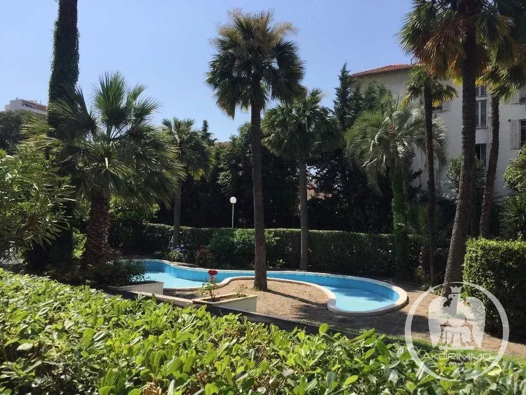 Apartamento  - 3 piezas  - 74.05 m2 -  330.000 € - A la venta