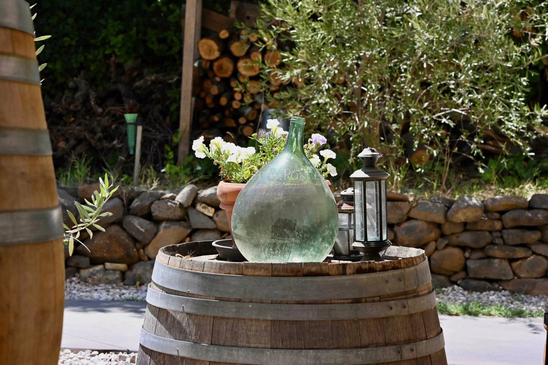 3 Bedroom Vineyard's Image 10