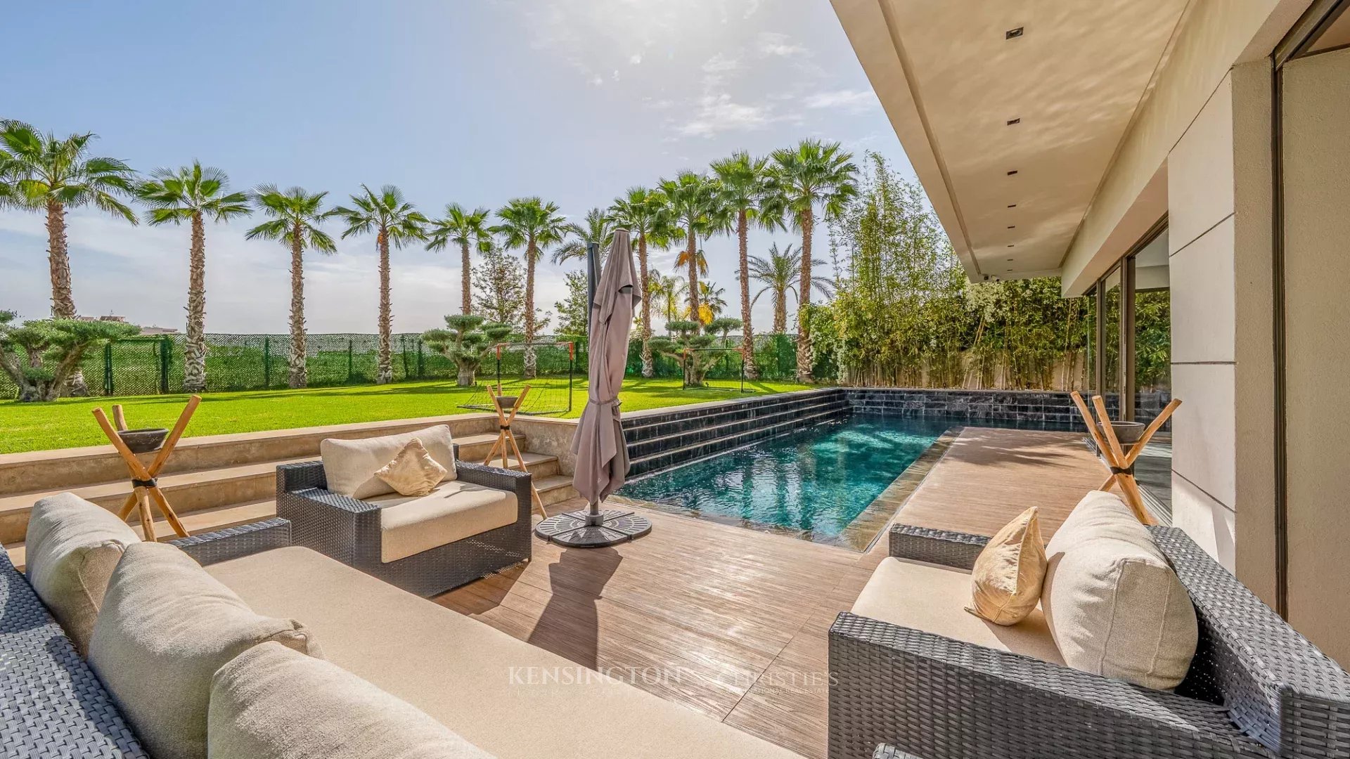 5 Bedroom Villa/Townhouse's Image 44
