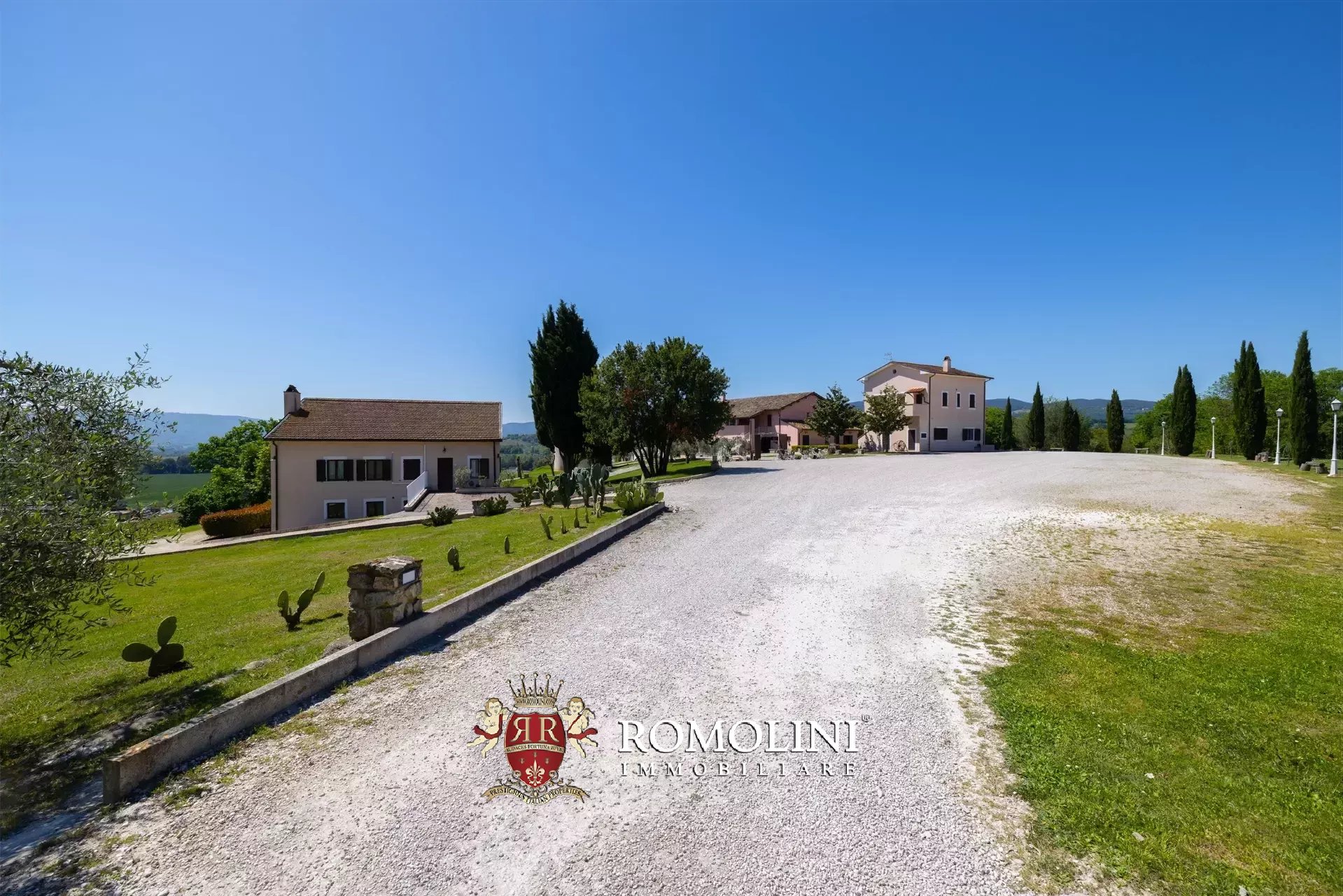 35 Bedroom Villa/Townhouse's Image 27