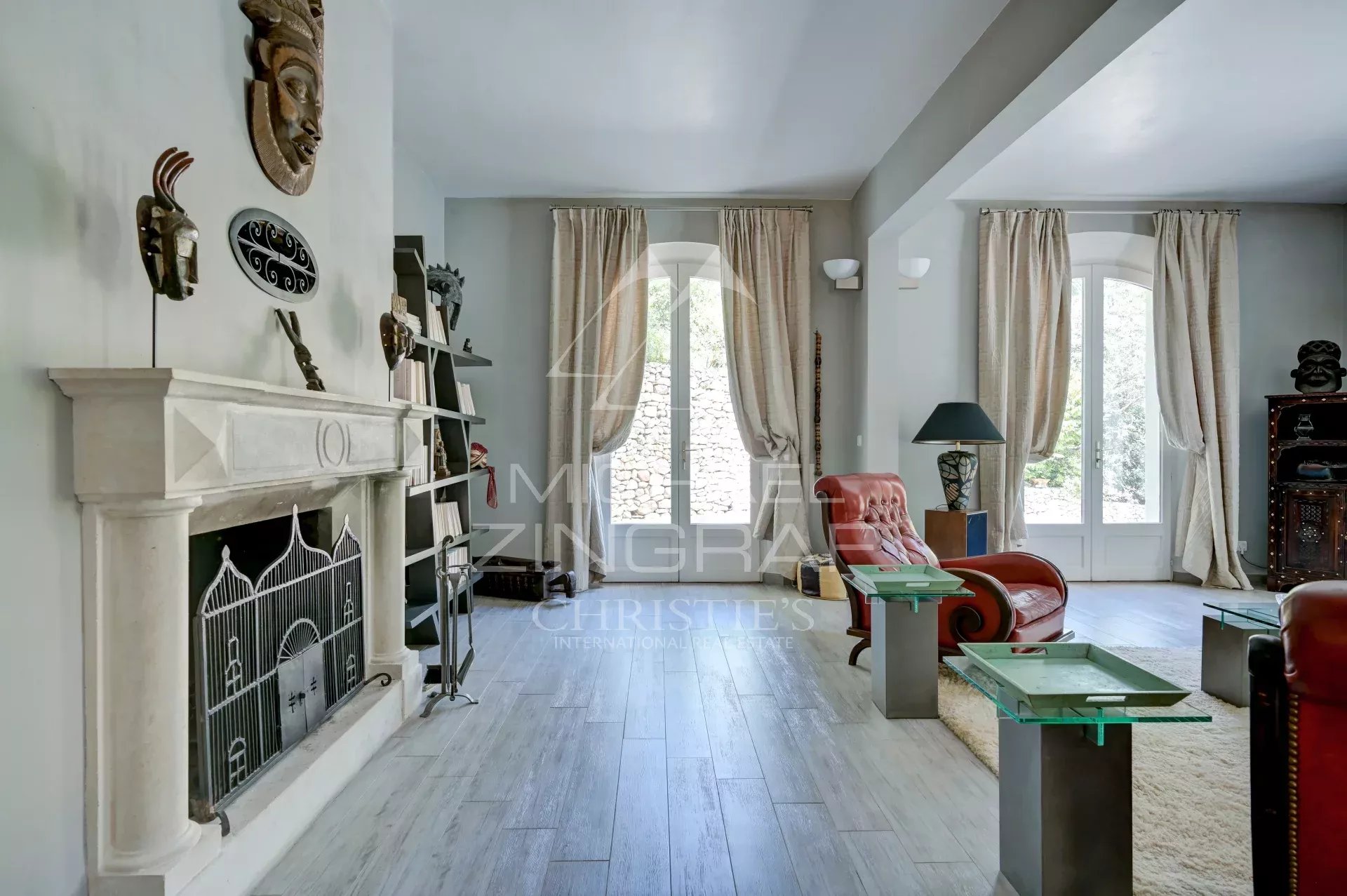 4 Bedroom Villa/Townhouse's Image 3