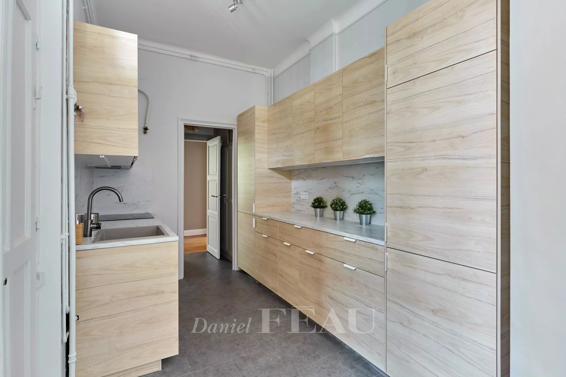 1 Bedroom Apartment/Flat's Image 6
