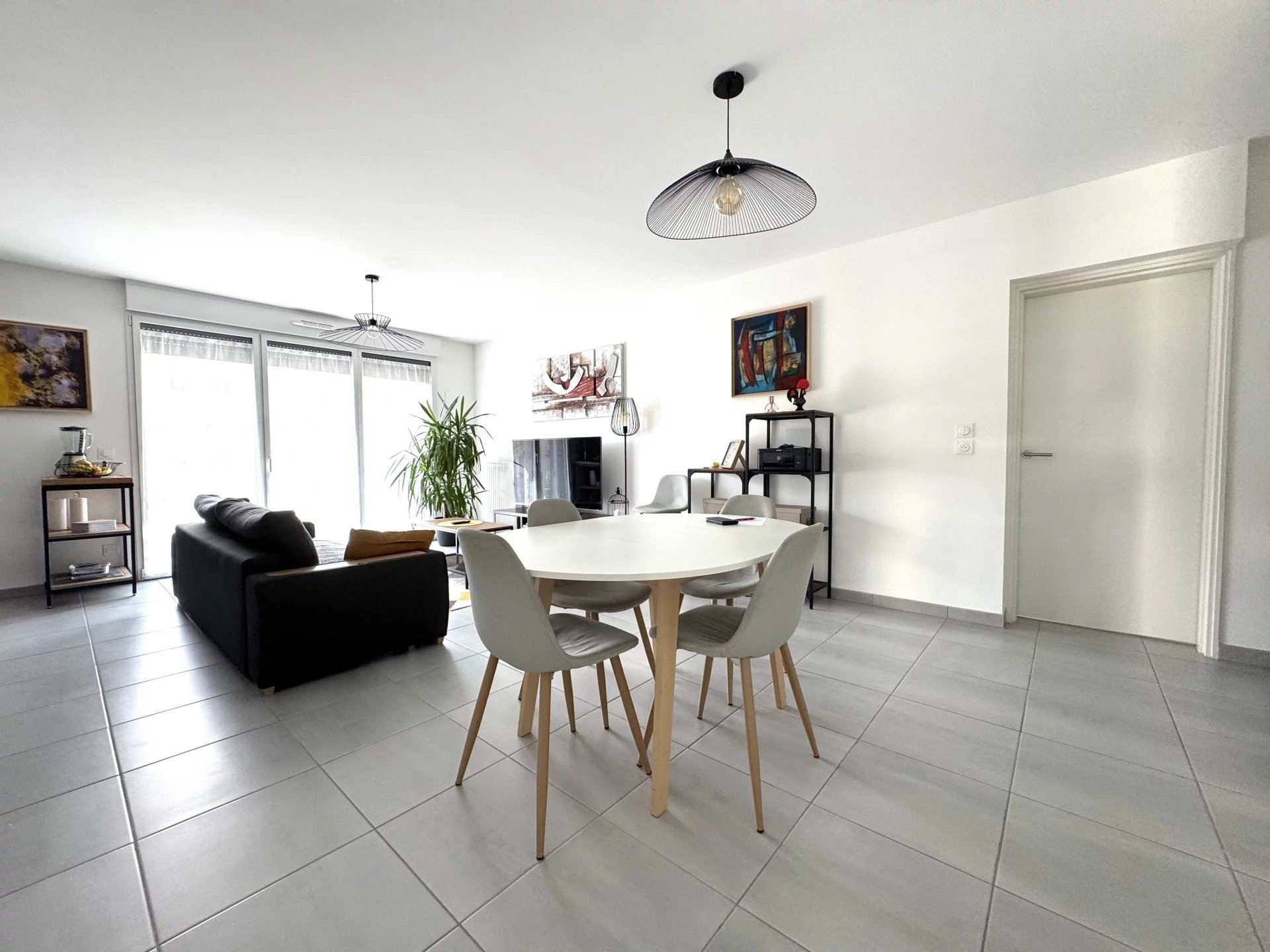 BRUGES - Appartement T4 Terrasse récent