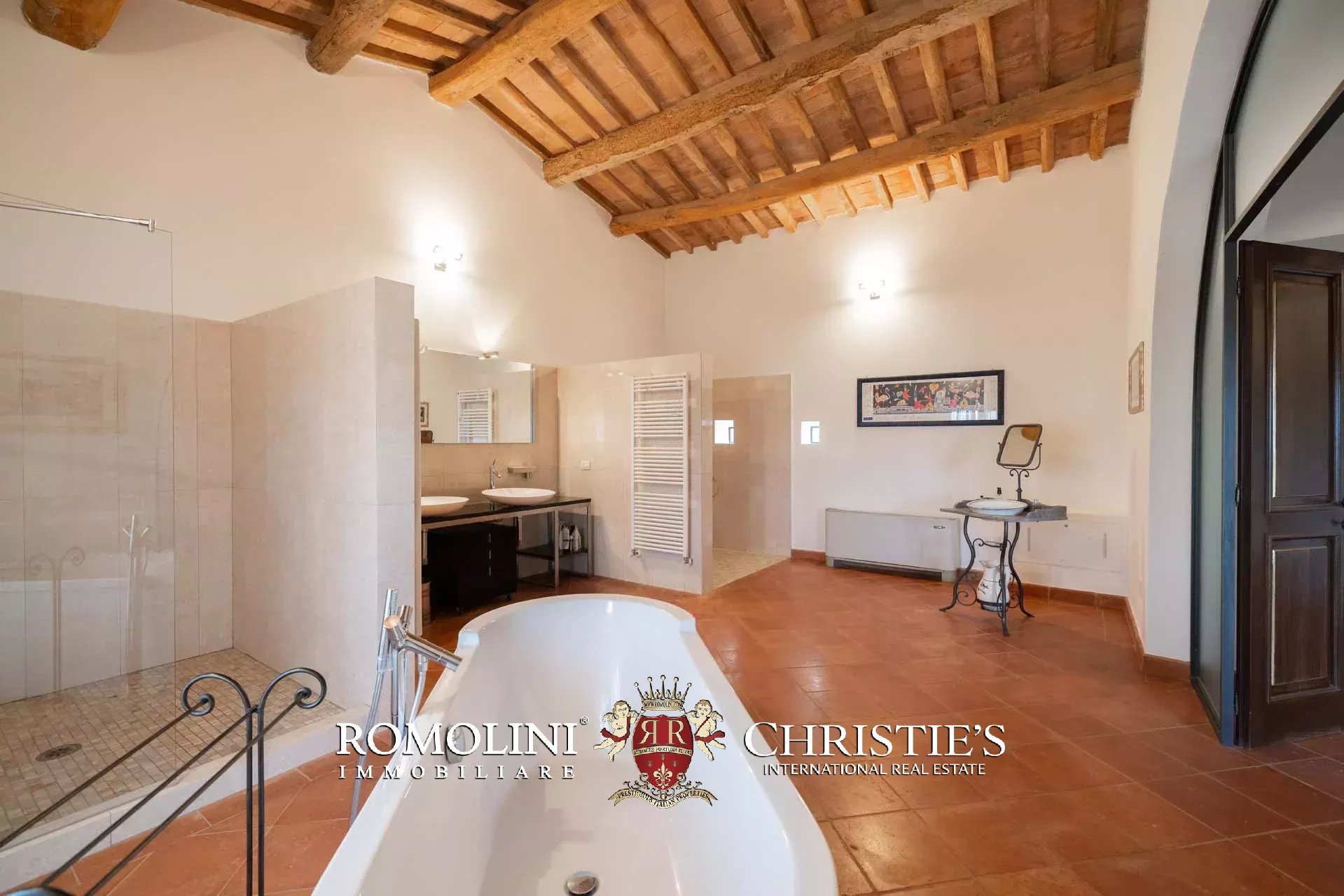 37 Bedroom Villa/Townhouse's Image 175