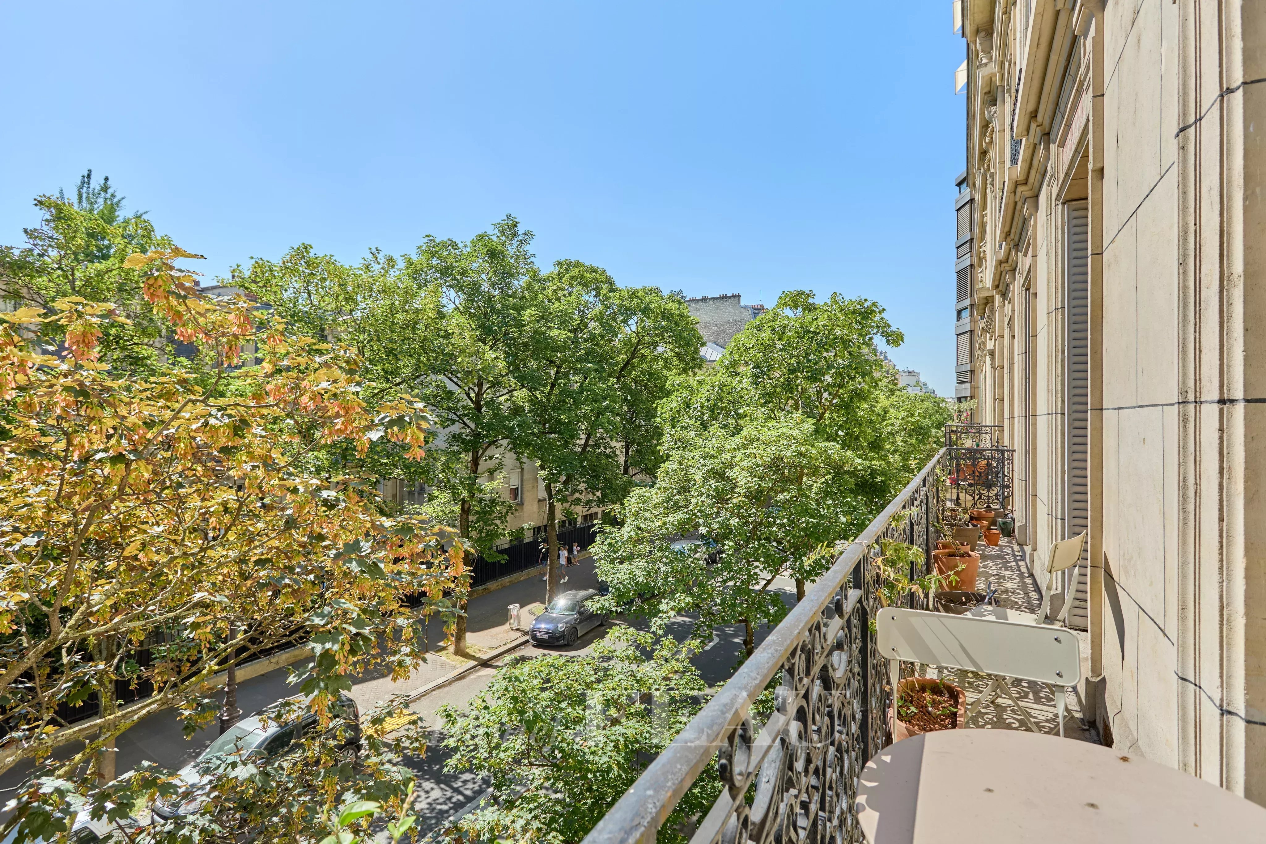 Rental Apartment Paris 16th