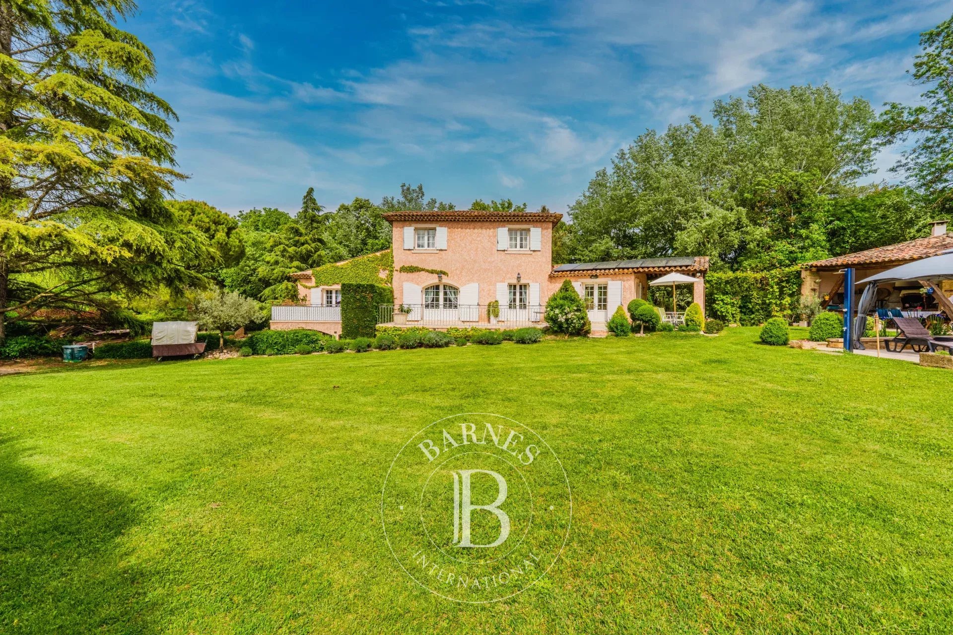 AIX EN PROVENCE NORTH - 15 MINUTES AIX-EN-PROVENCE - HOUSE 200sqm (350sqm in total) - LAND 4000m² - 3 BEDROOMS - ANNEXE - BASEMENT - GARDEN - SWIMMING POOL - SECLUDED - picture 24