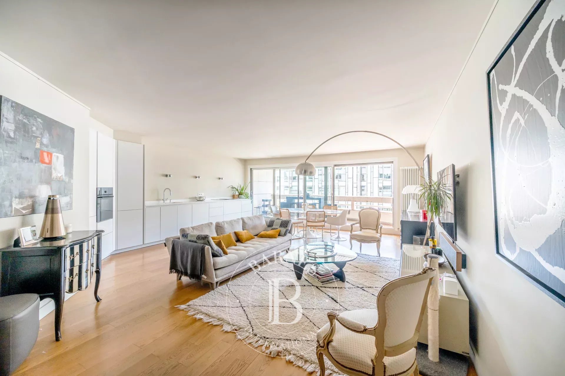 Daire Levallois-Perret