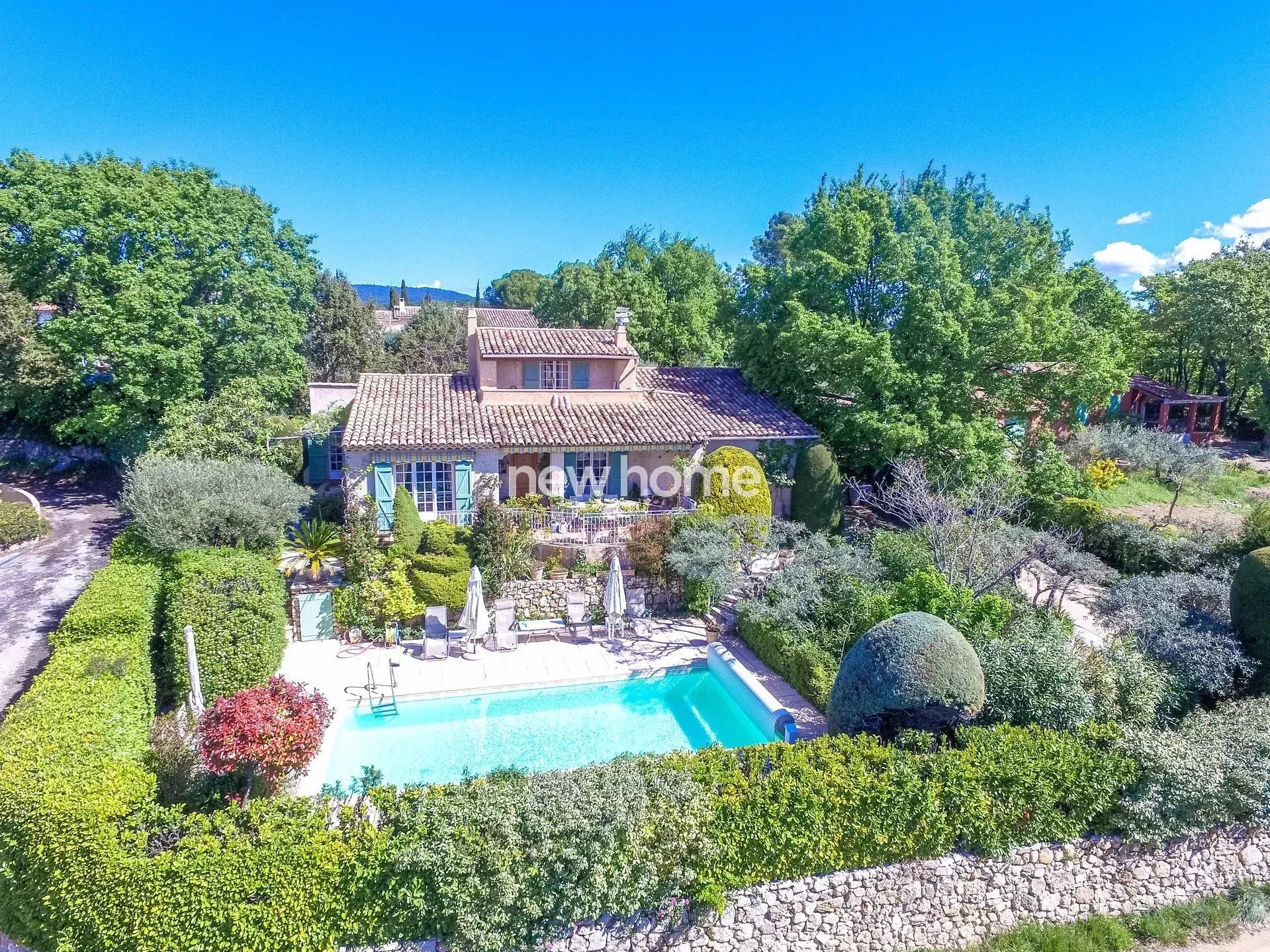 Charmante villa avec piscine chauffée proche du village de Flayosc