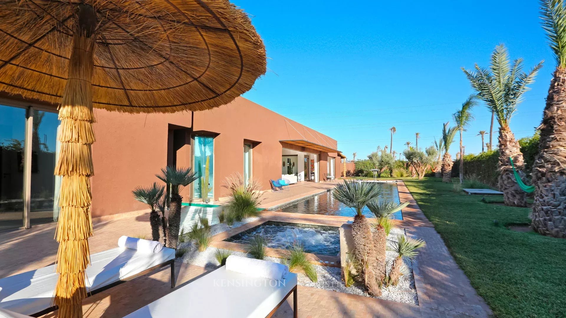 4 Bedroom Villa/Townhouse's Image 6
