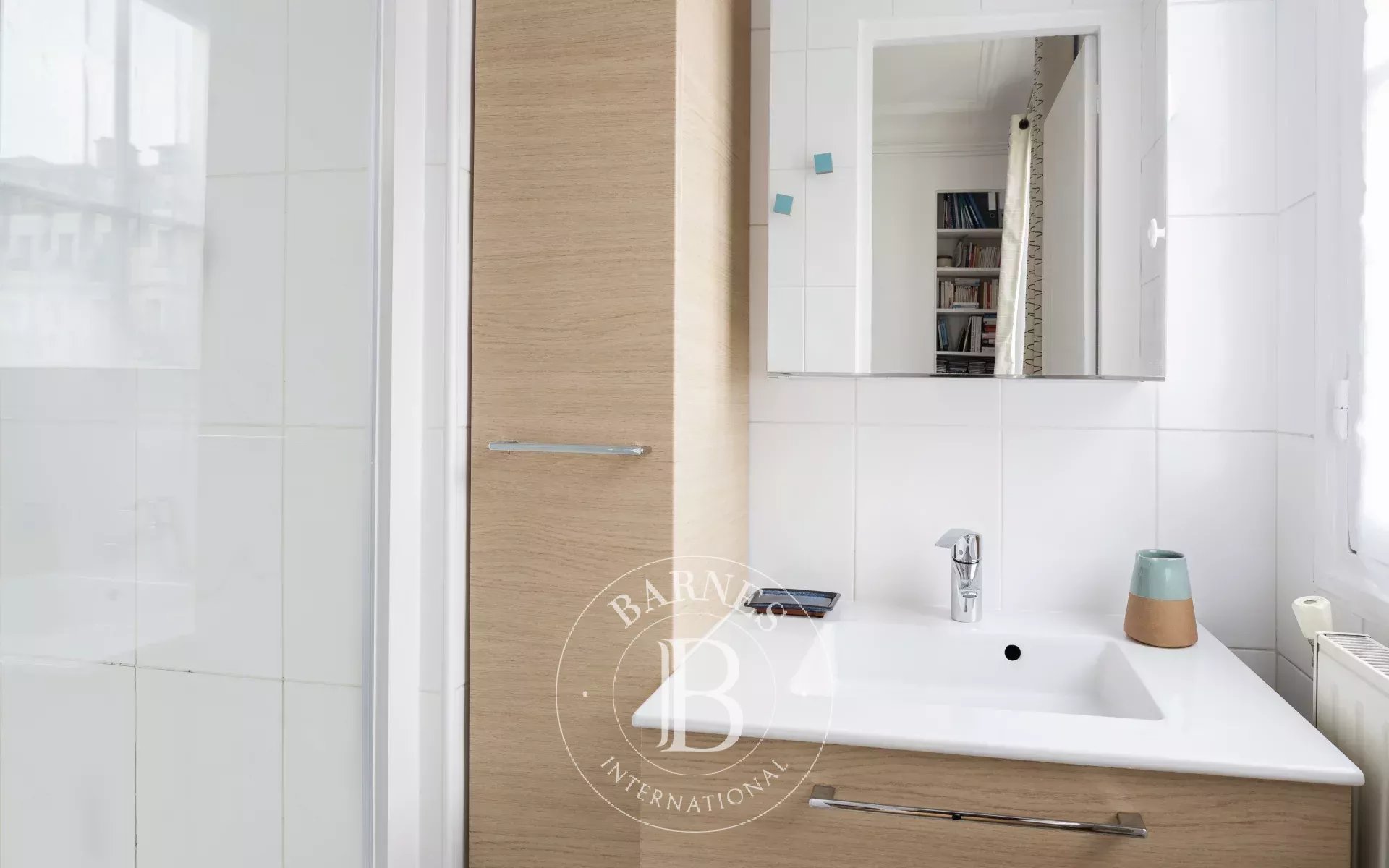 Daire Paris 18ème - picture 21