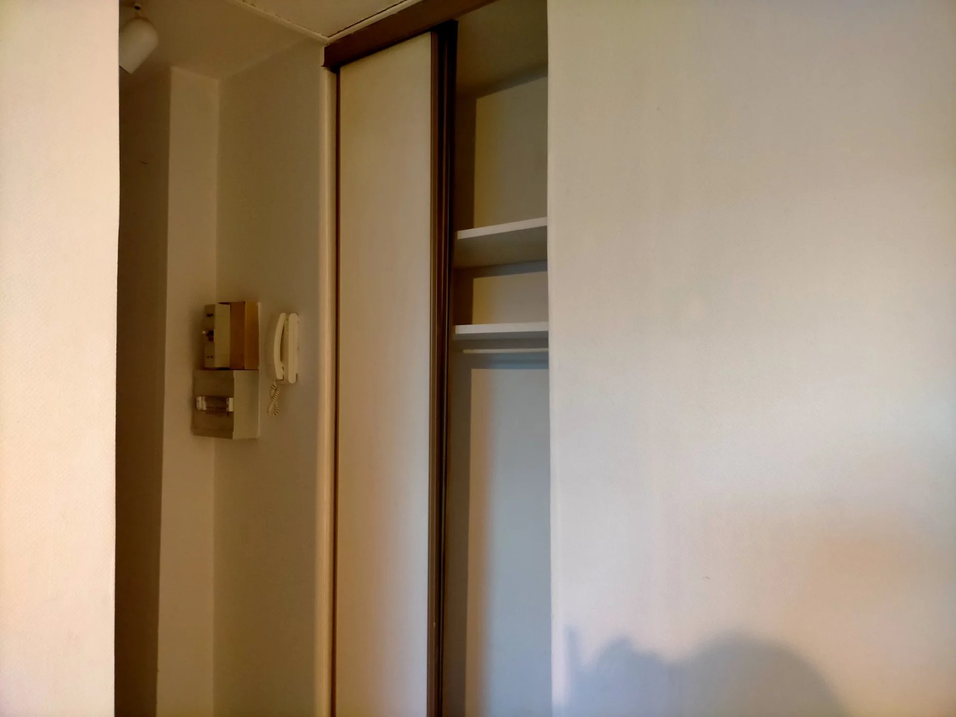 84308496 Location Lyon 6ème