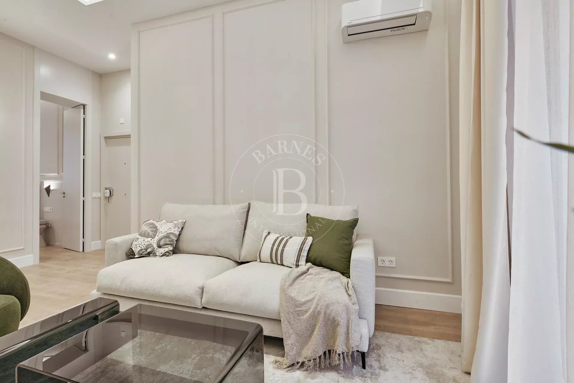 Daire Madrid - picture 11