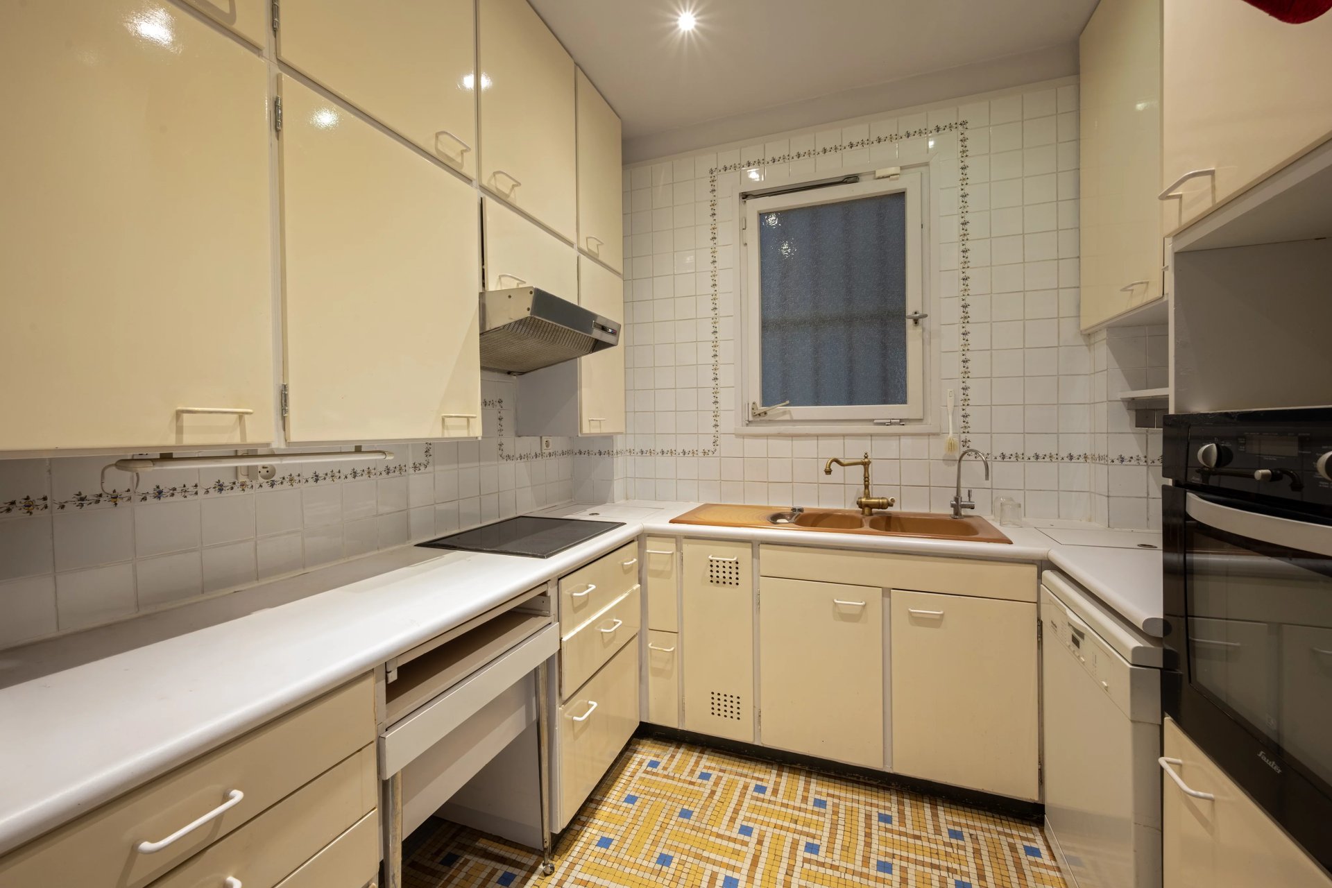 5 Bedroom Apartment/Flat's Image 10