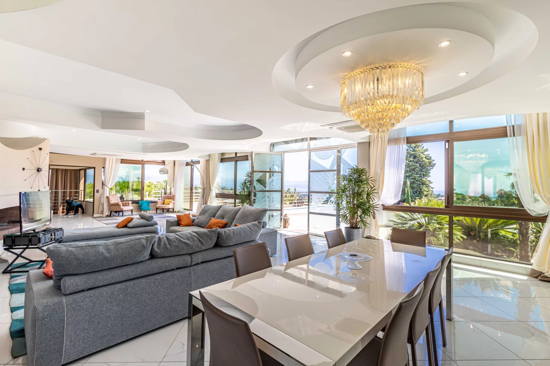 Image of Villa for Sale in Alpes-Maritimes-Cannes-France, Image 4