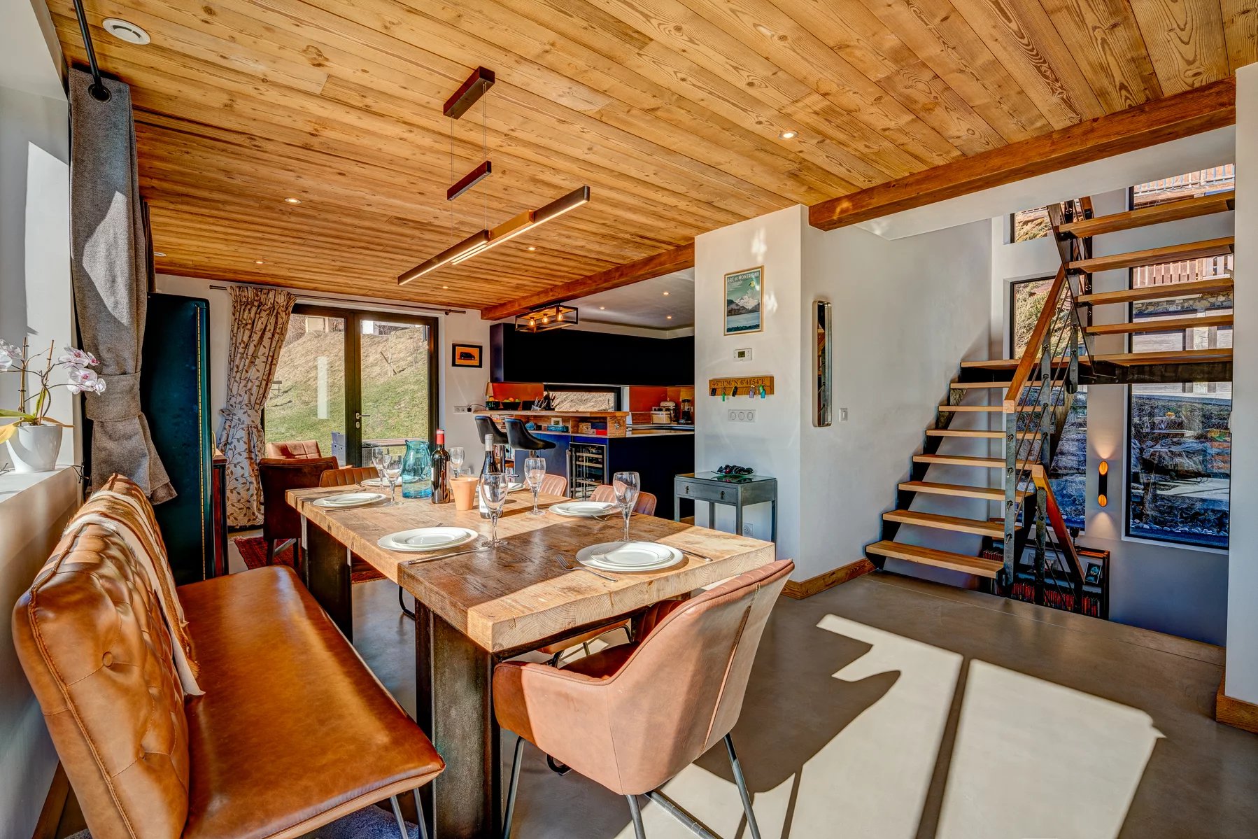 Photo of MORZINE - Modern 6 bedroom chalet in Montriond