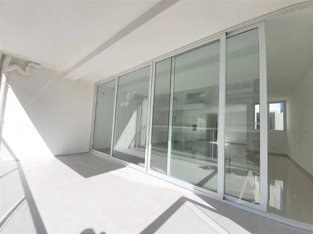 Modern 3-Bedroom Apartment with Pool in Swieqi, Malta