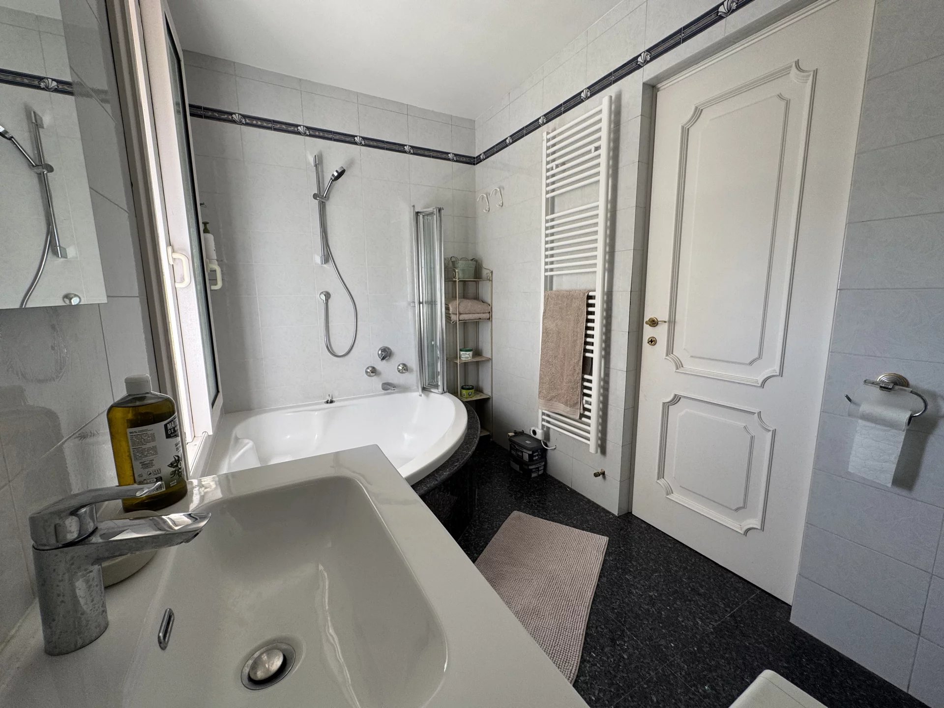 CAP D'AIL "Hopital" Villa 2 bedrooms | Pool | Quiet