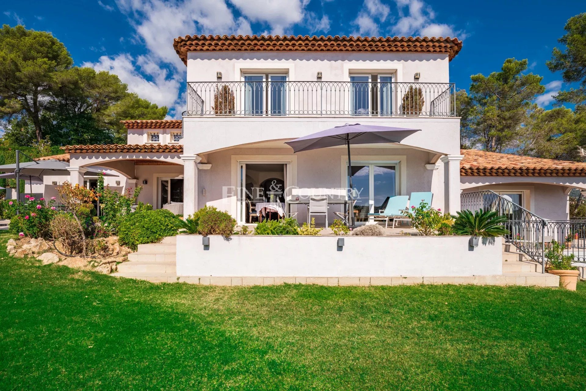 Photo of Villa for sale in Saint Paul de Vence near village