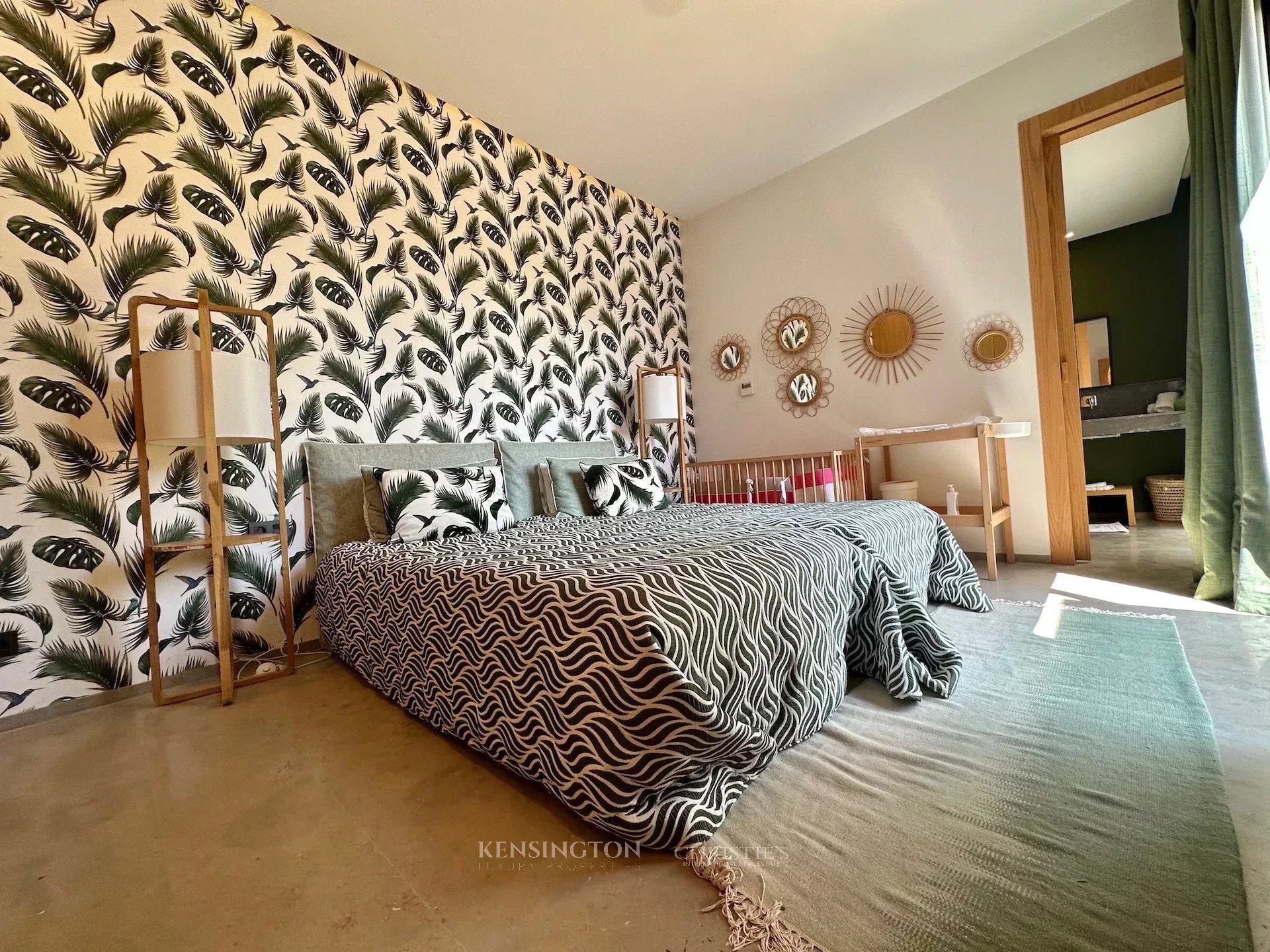 4 Bedroom Villa/Townhouse's Image 24