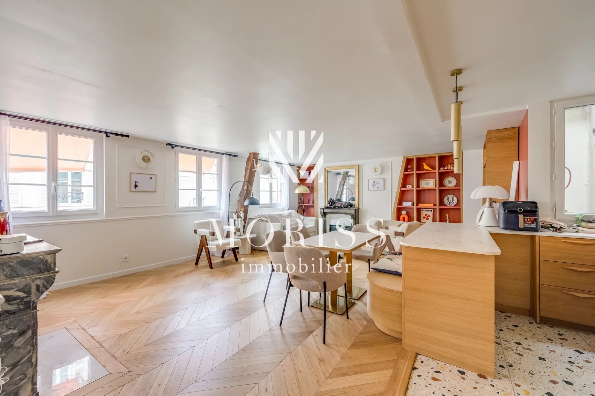 À vendre – Paris 8e Élysée – Appartement 3 pièces de 64 m² - Image Array