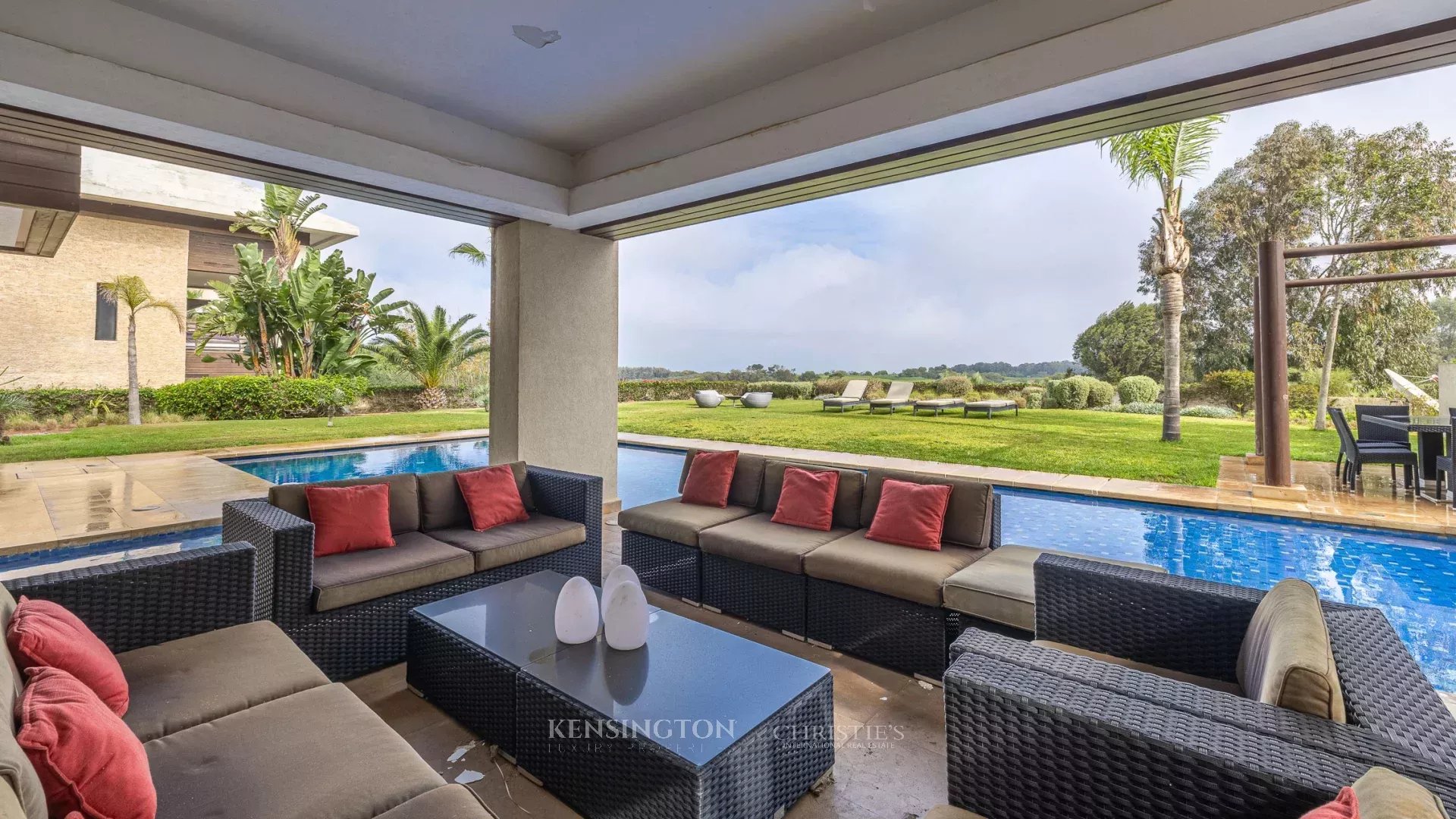 3 Bedroom Villa/Townhouse's Image 24