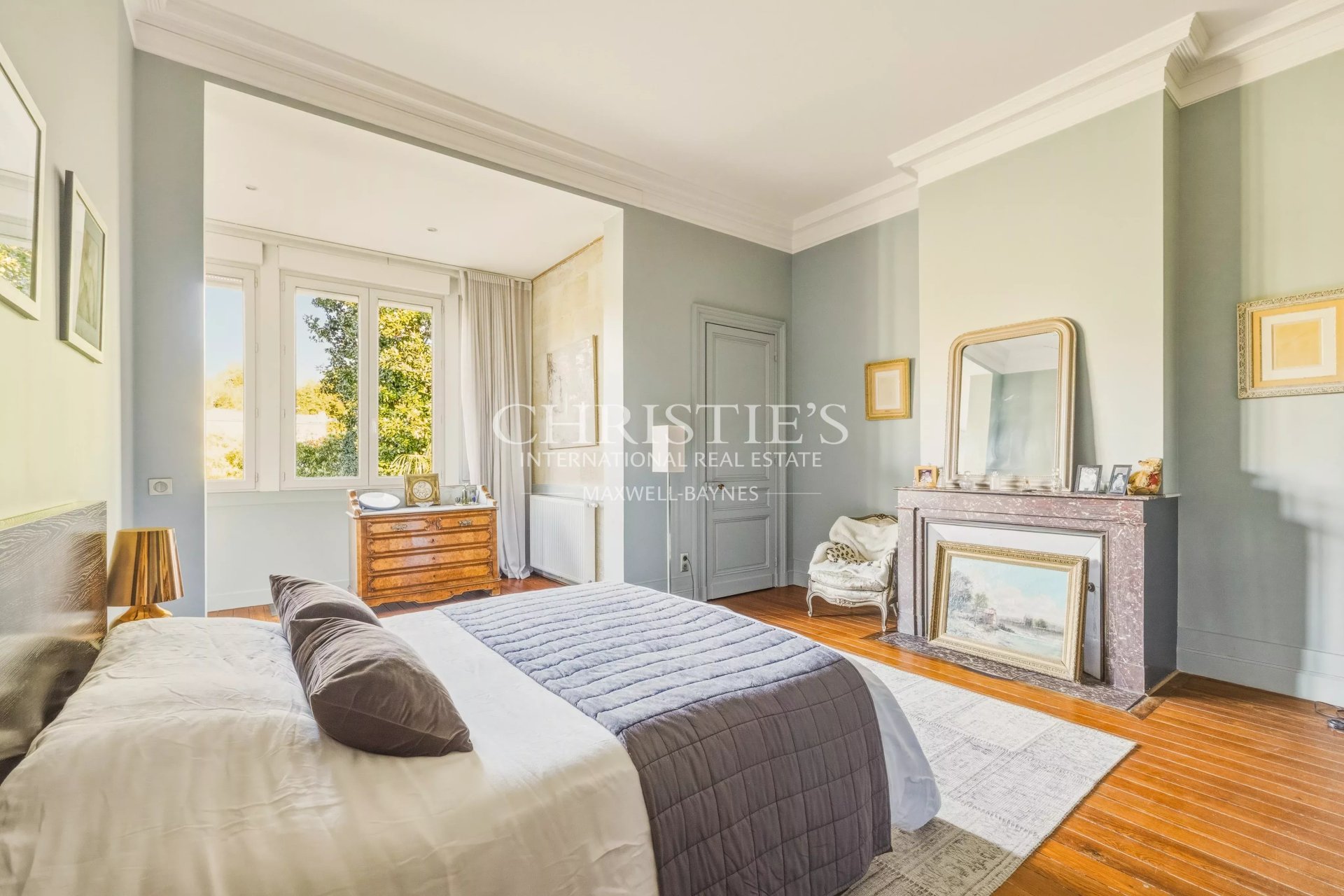 7 Bedroom Villa/Townhouse's Image 9