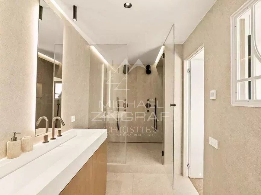 3 Bedroom Apartment/Flat's Image 11