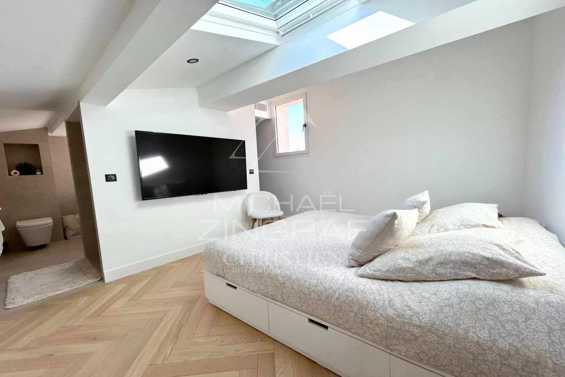2 Bedroom Apartment/Flat's Image 7