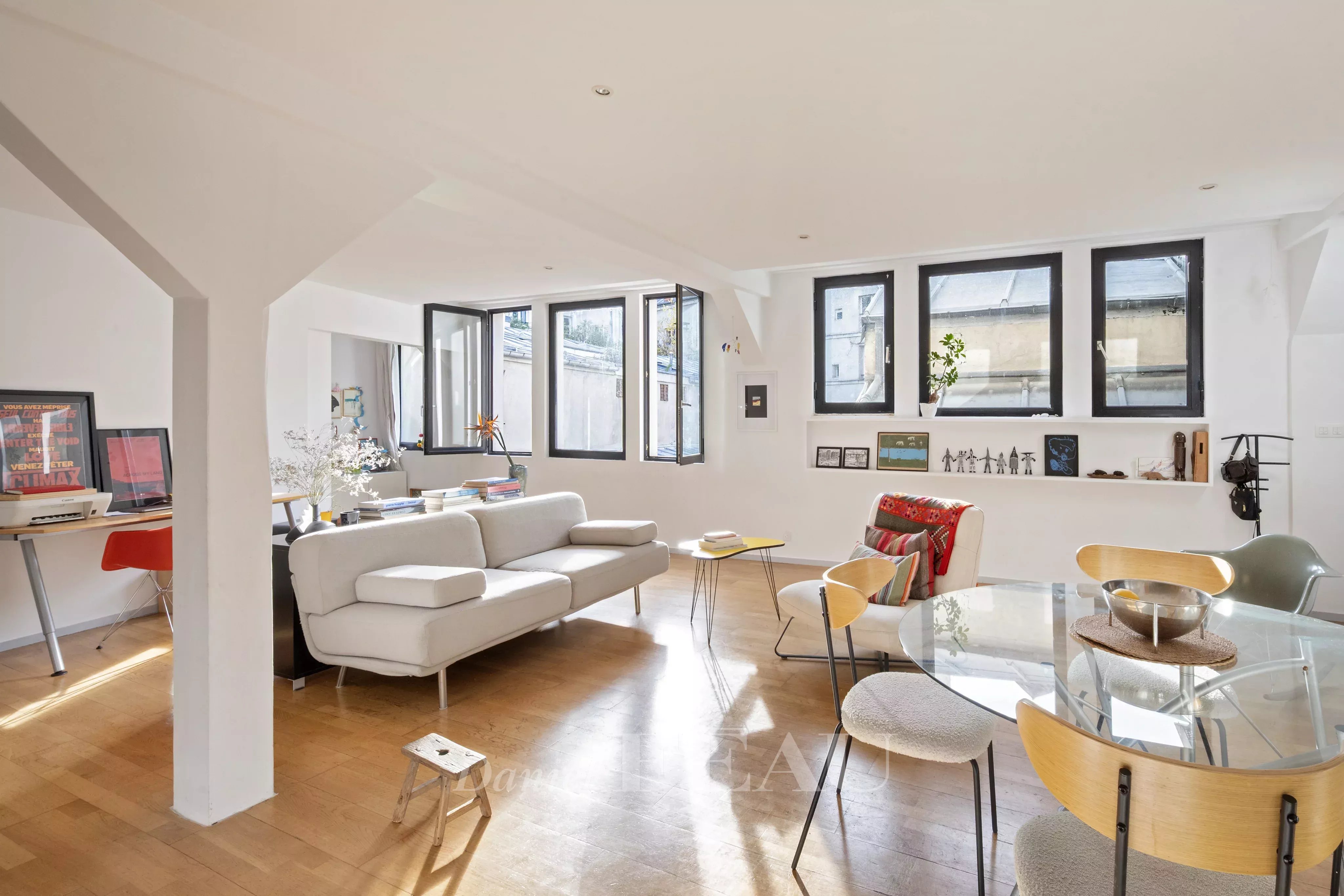 Paris 3rd District – A bright apartment in a prime location