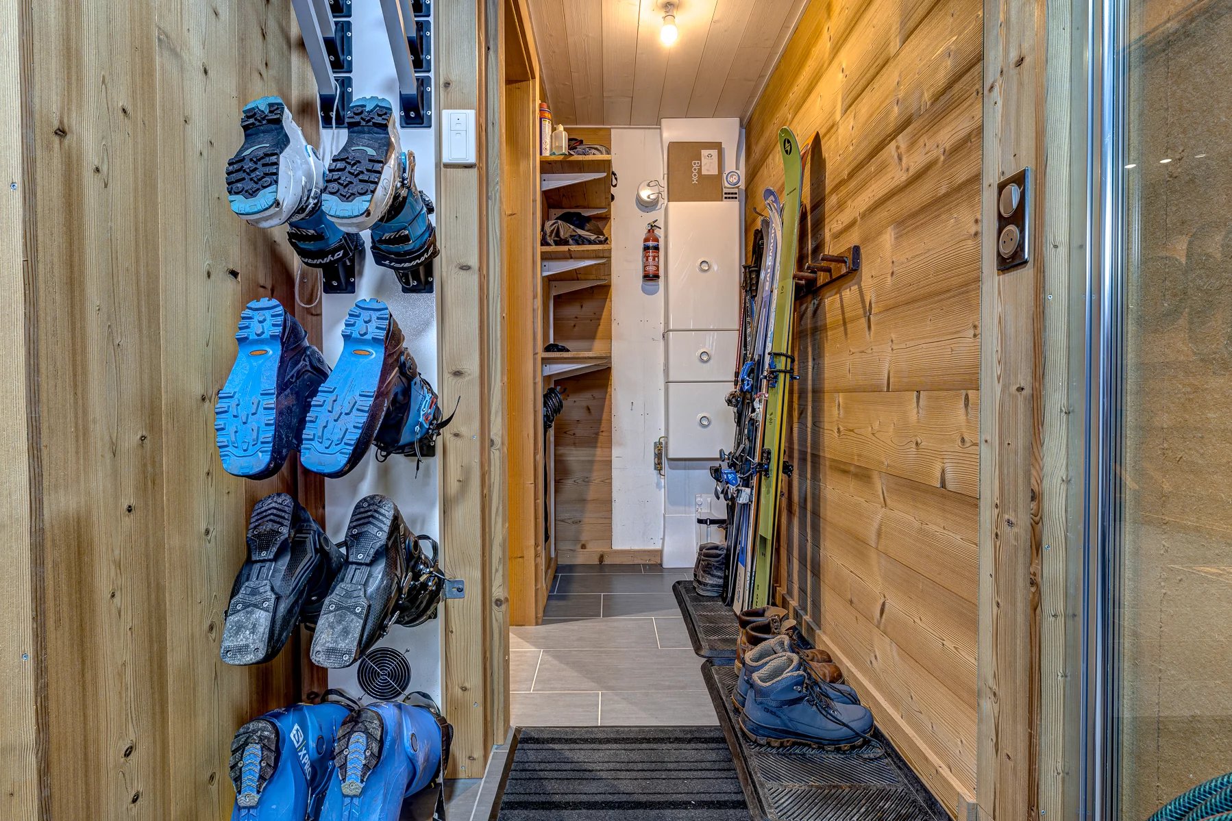 Photo of MORZINE - 2 bedroom + bunk room chalet Morzine