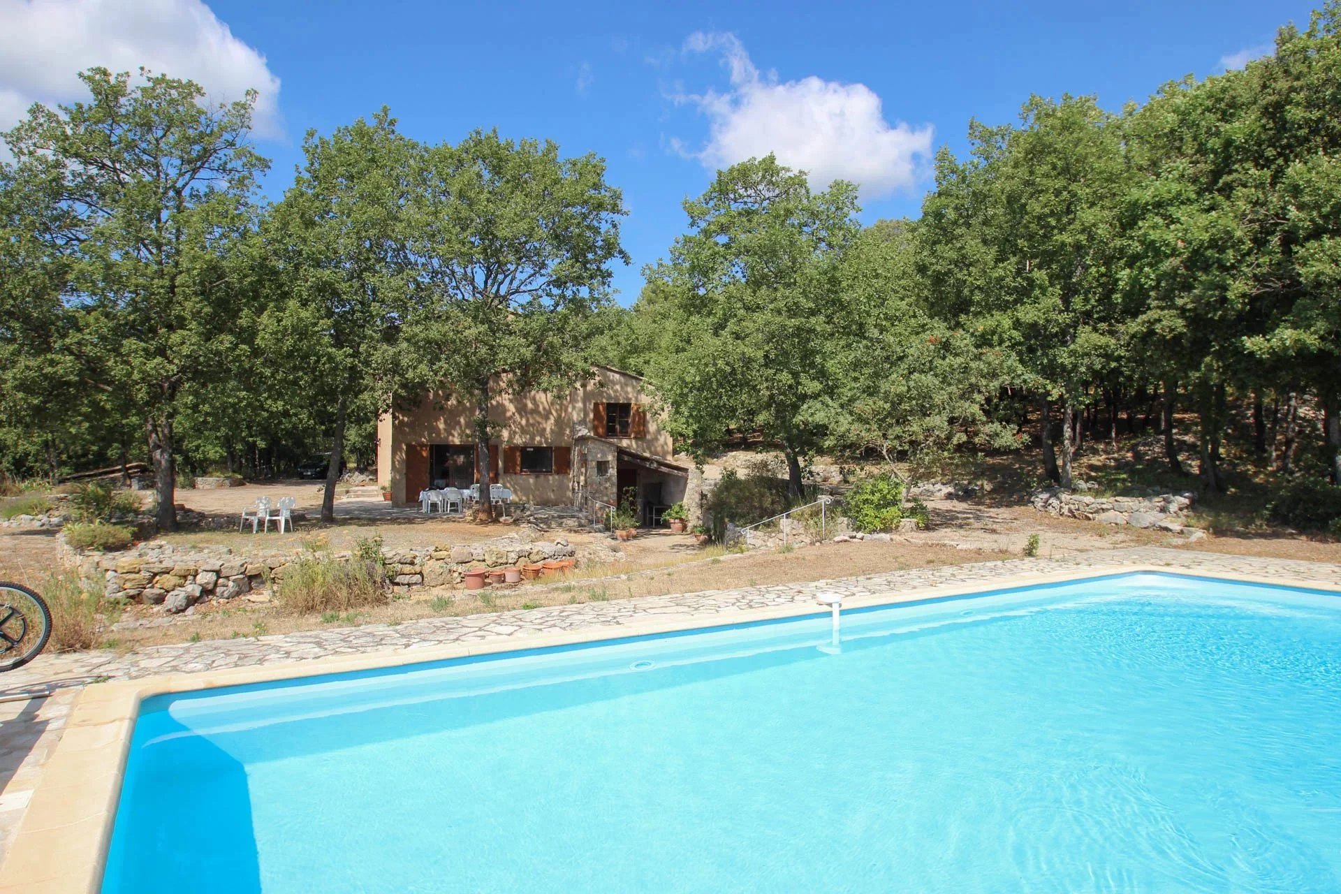 Provencal house with pool and view - Bargemon
