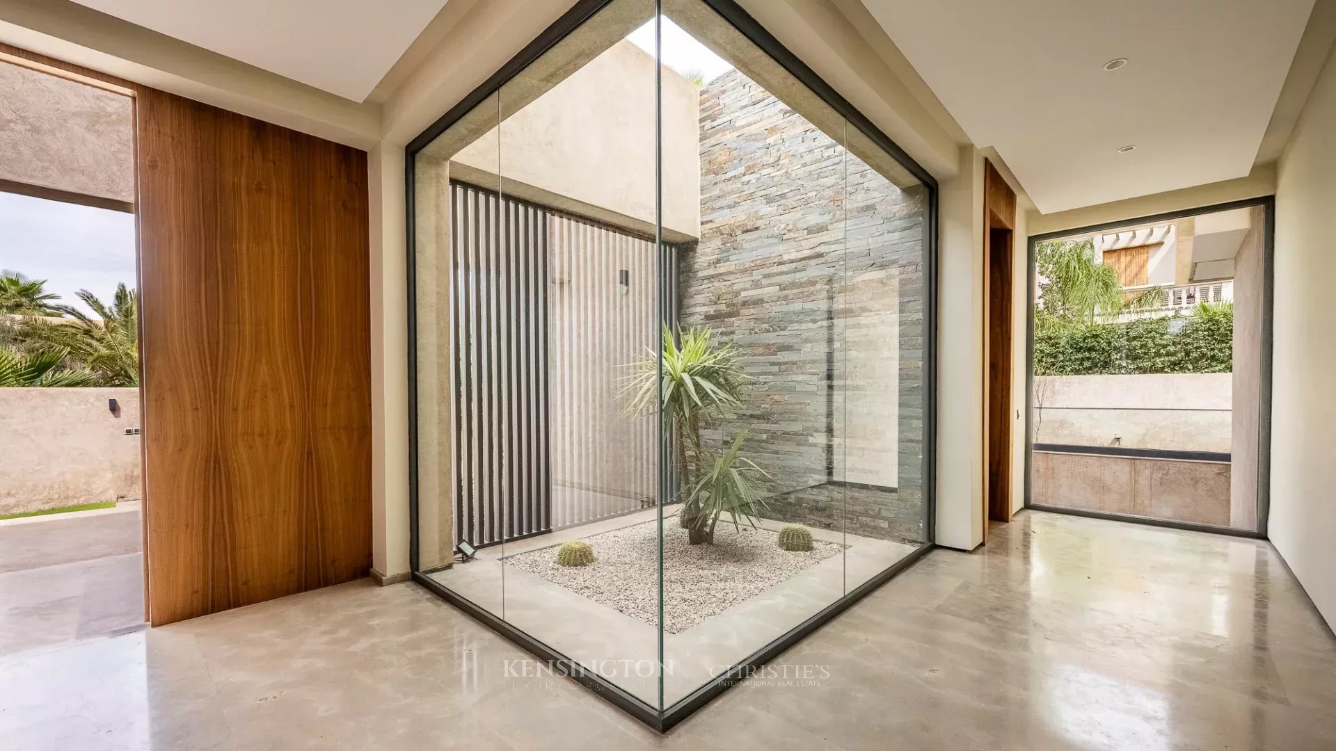 5 Bedroom Villa/Townhouse's Image 10