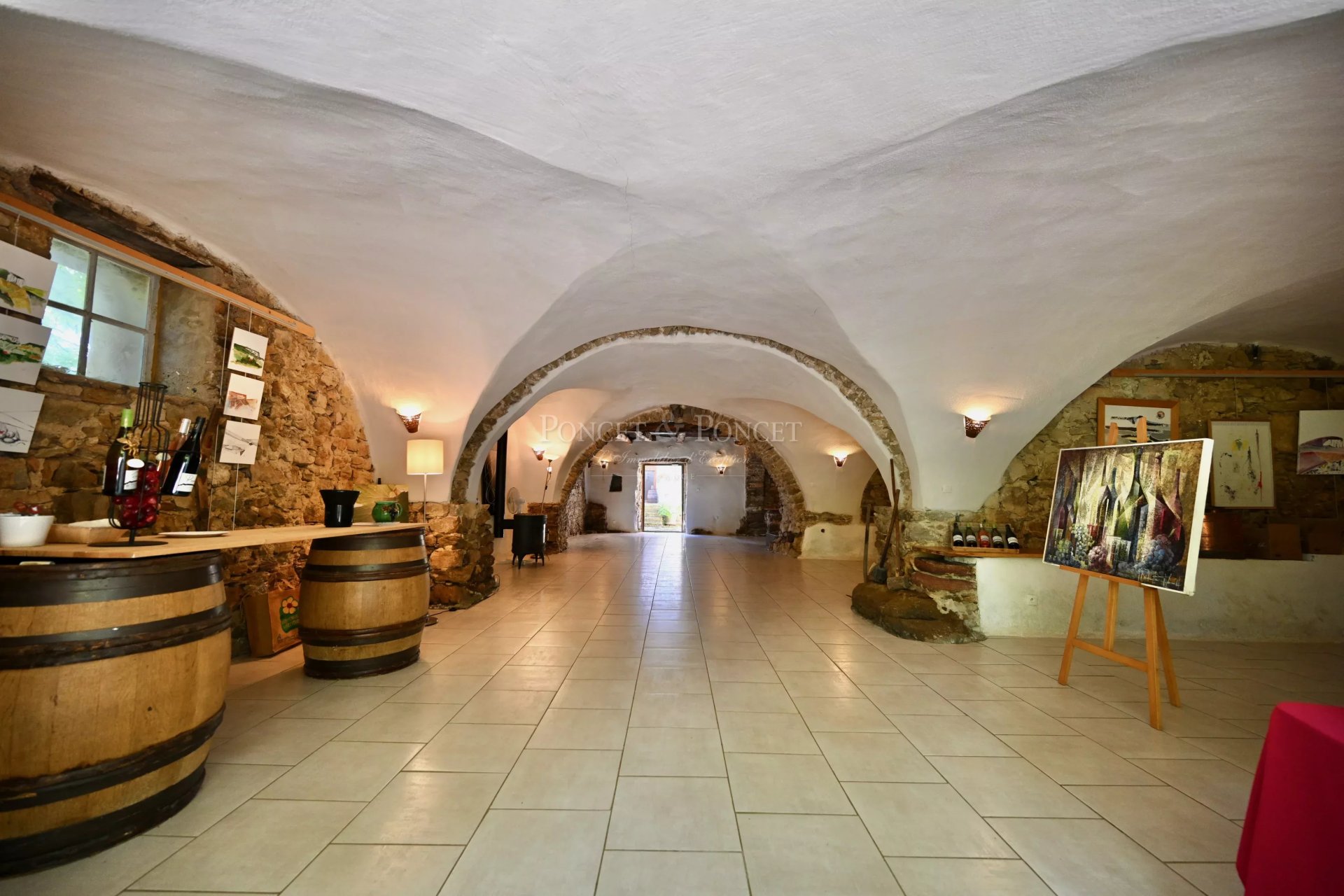 10 Bedroom Villa/Townhouse's Image 7