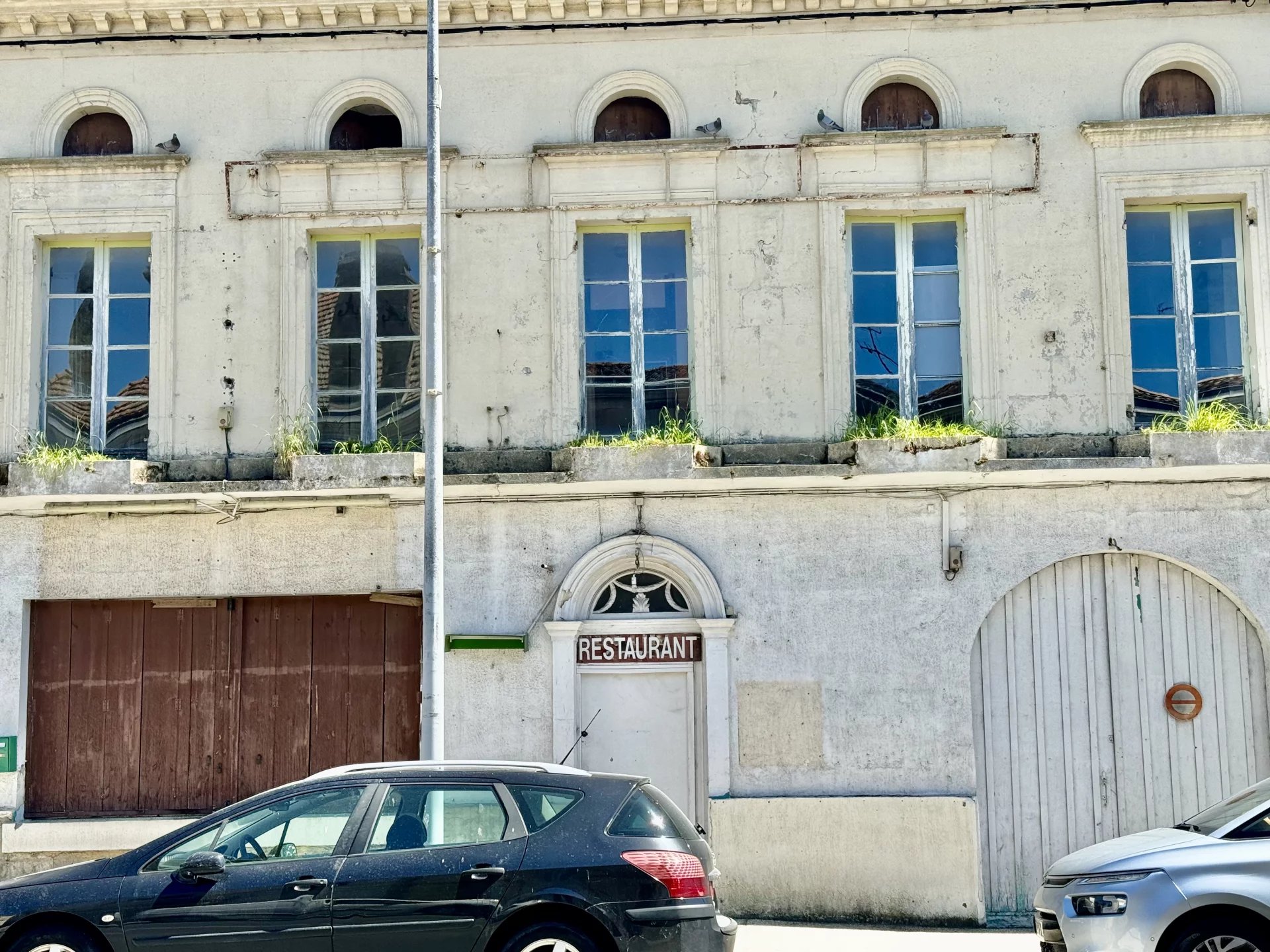 Agence immobilière de ROSER BEATRICE