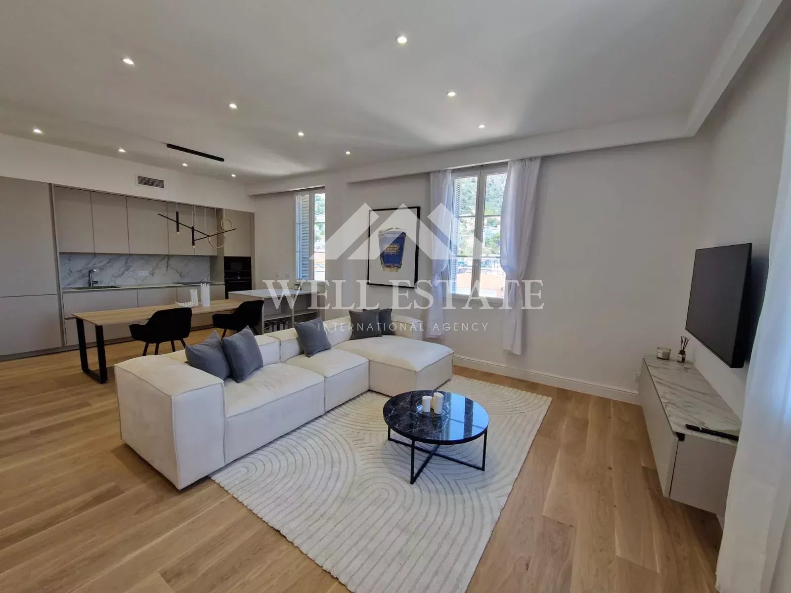 Agence immobilière de 