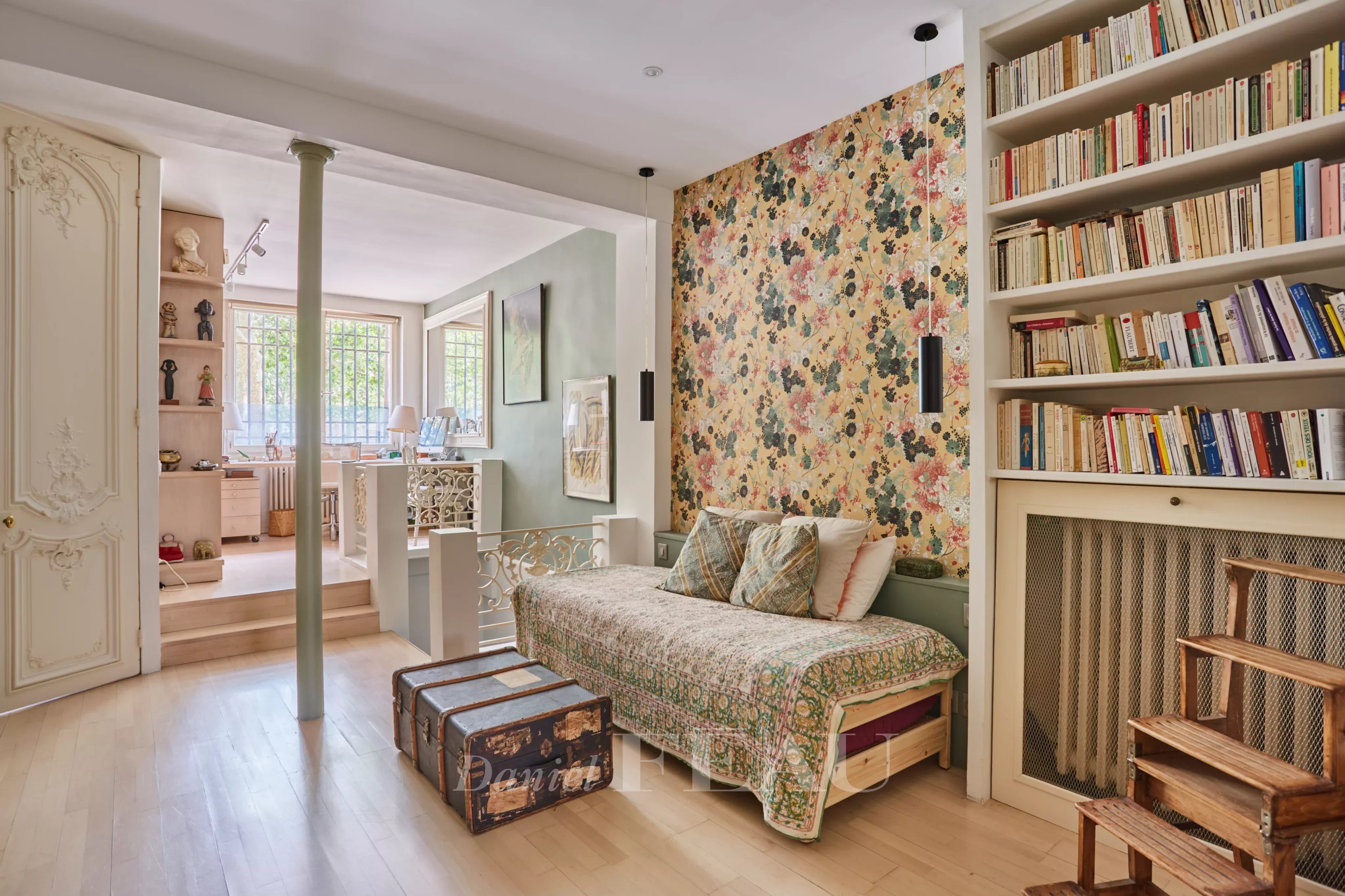 Sale Apartment Paris 7th