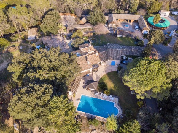Roquefort les Pins Luxurious Equestrian Estate Villas for sale — photo 5