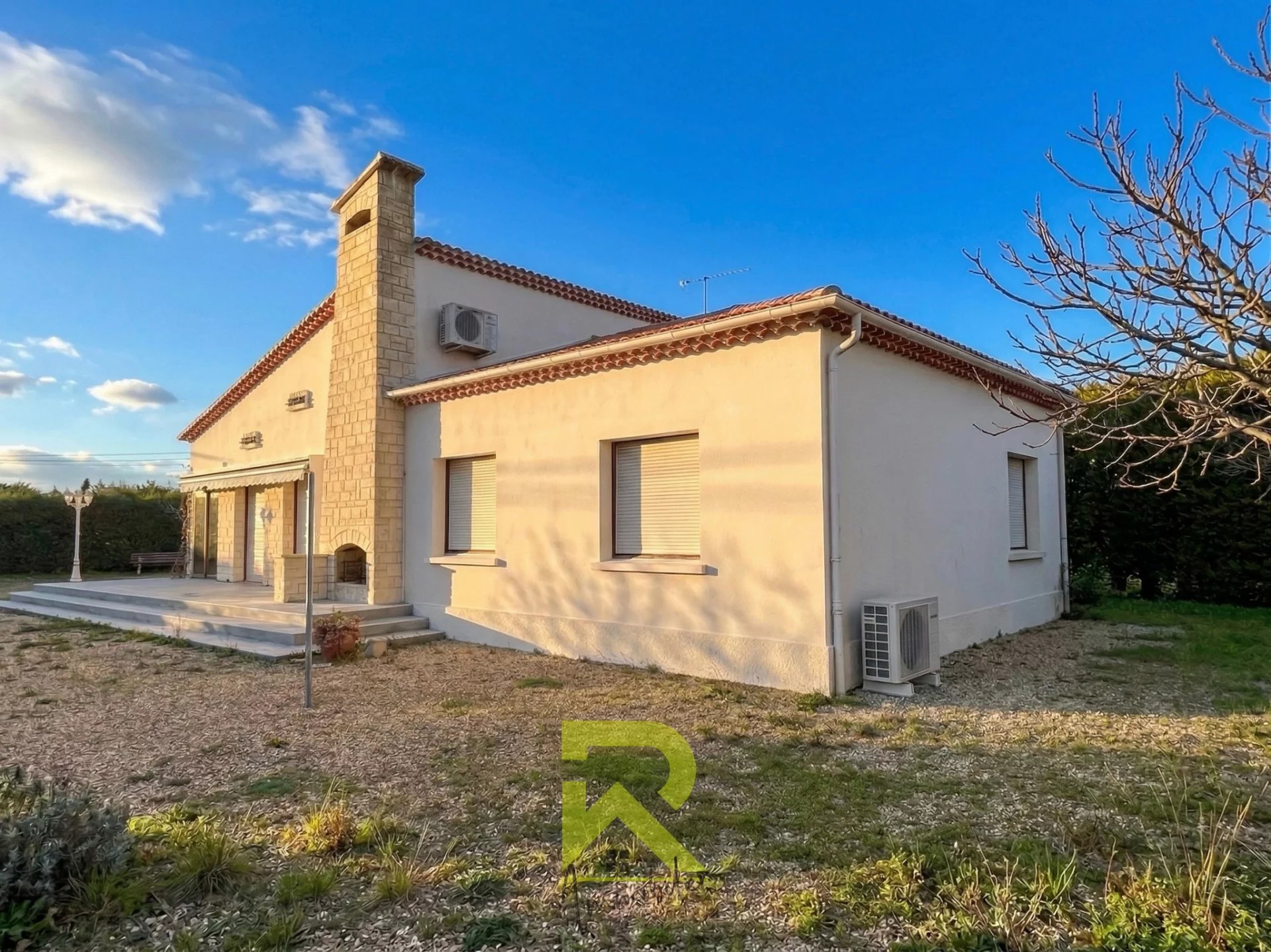 RARE à PEZENAS : Maison de plain-pied au fort potentiel sur