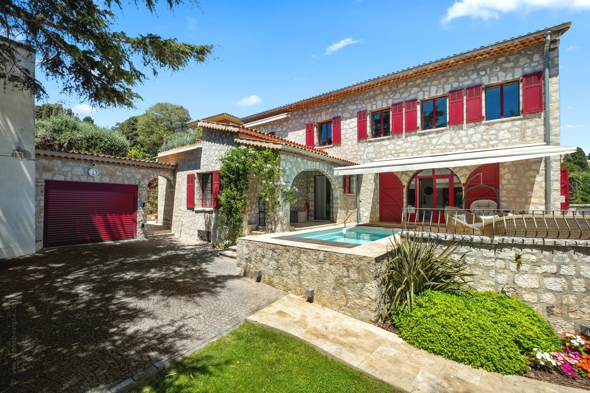 Исключительная вилла в самом сердце деревни