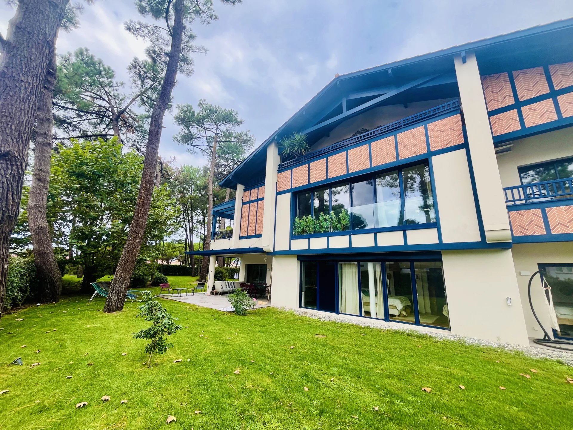 Appartement d’exception en rez-de-jardin – Soorts-Hossegor (40150)