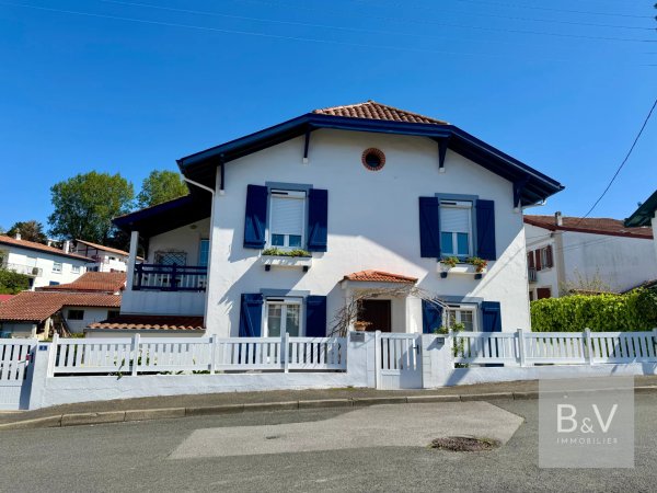 Basque-style townhouse – 5 rooms – 150 m² — photo 2