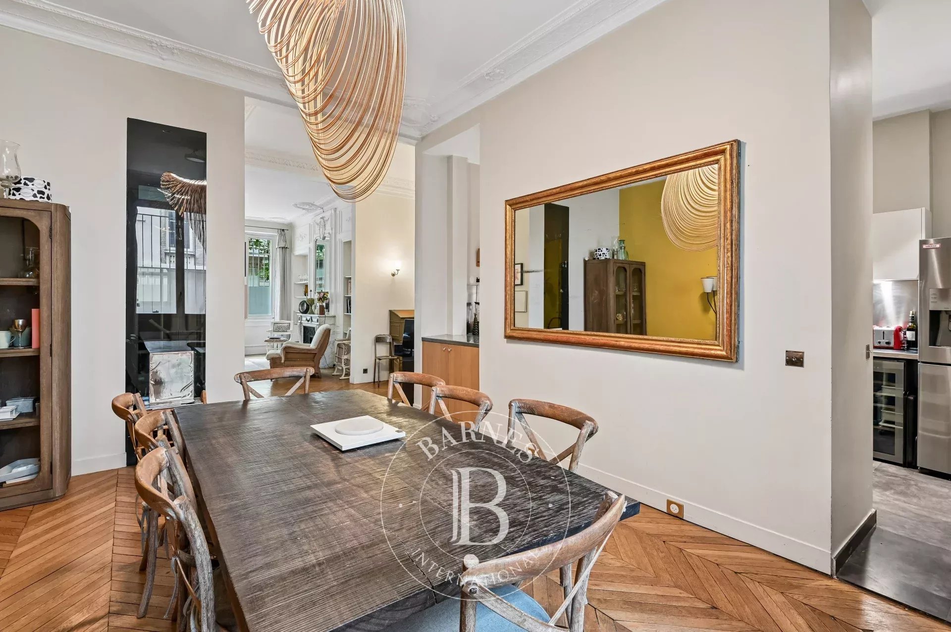 Paris  - Apartment 4 Bedrooms - picture 4