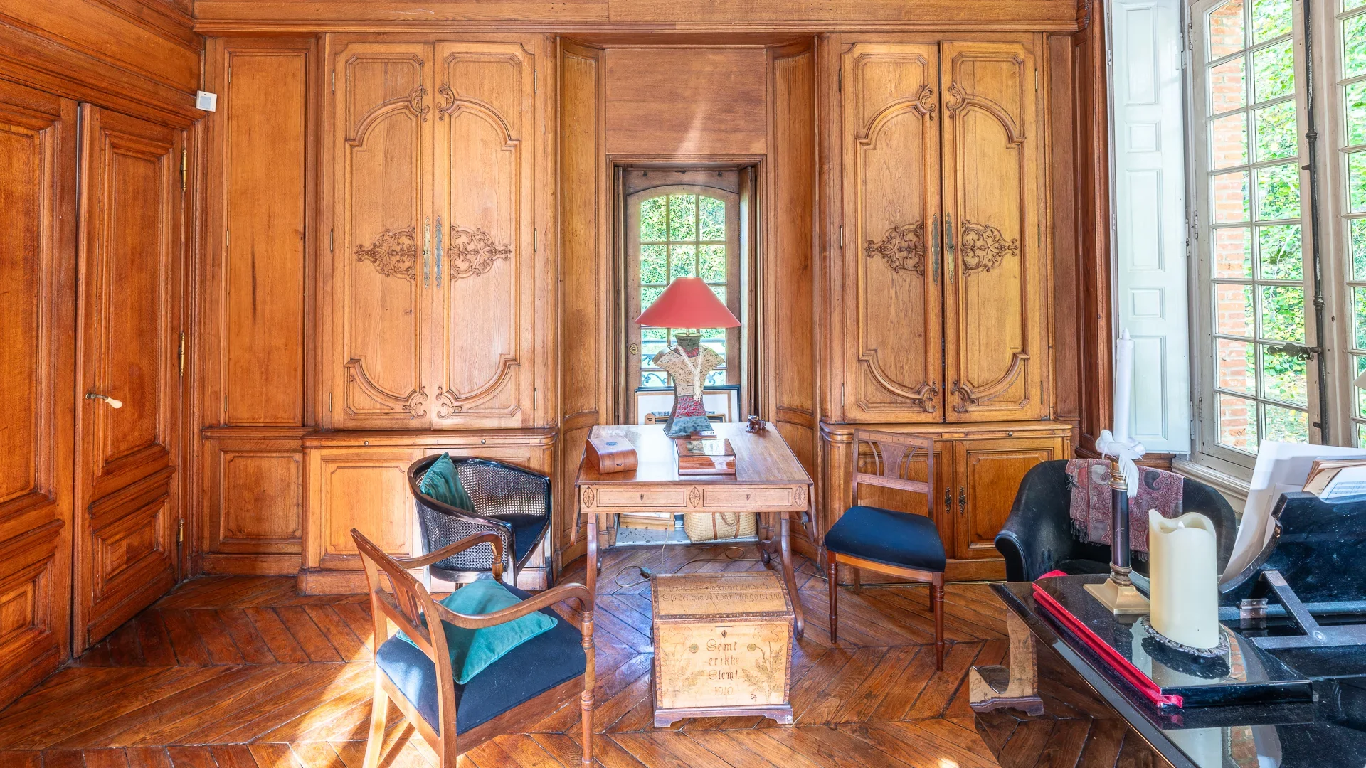 Neauphle-le-Château - ILE-DE-FRANCE