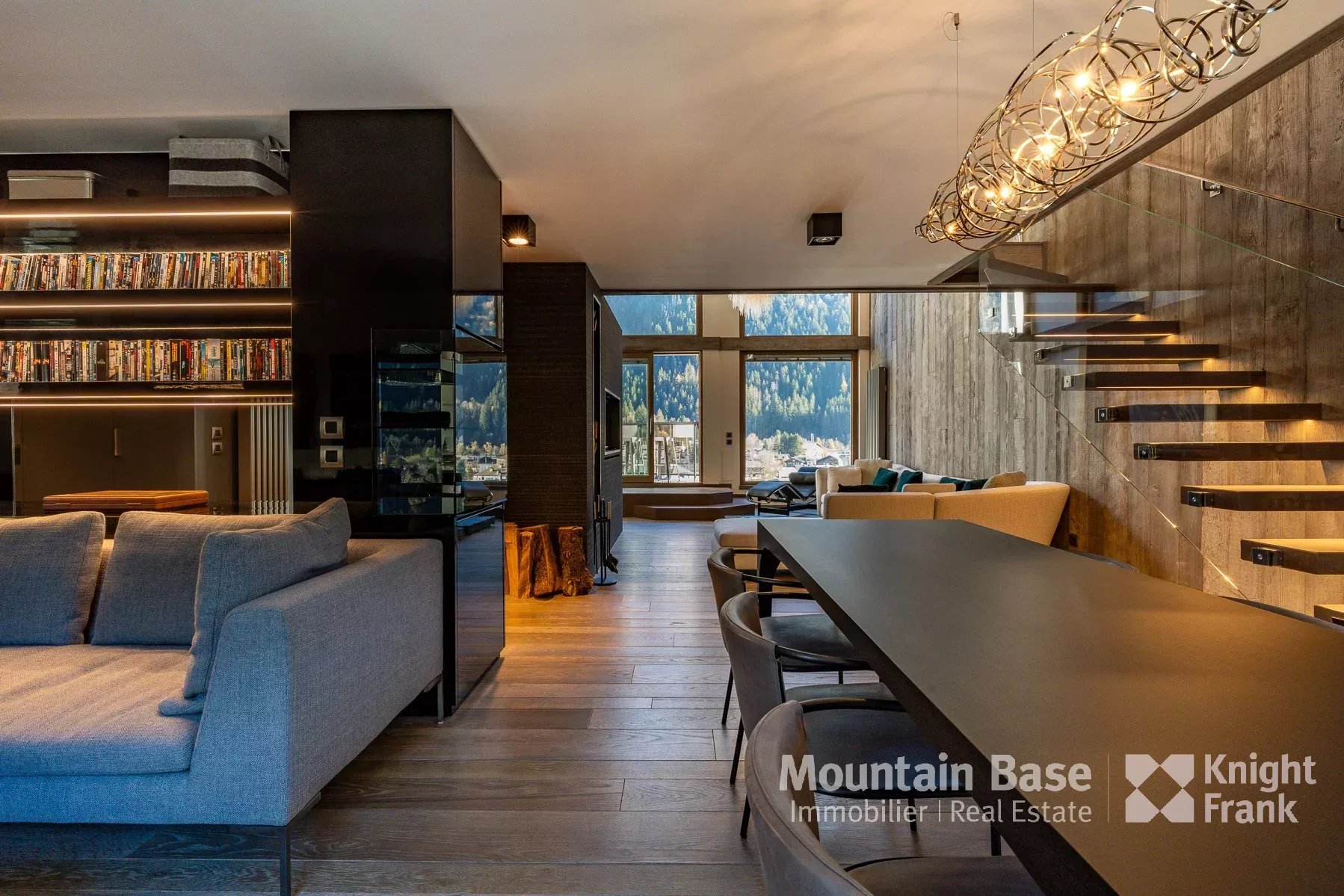 Photo of A magnificent duplex penthouse apartment in the very centre of Chamonix