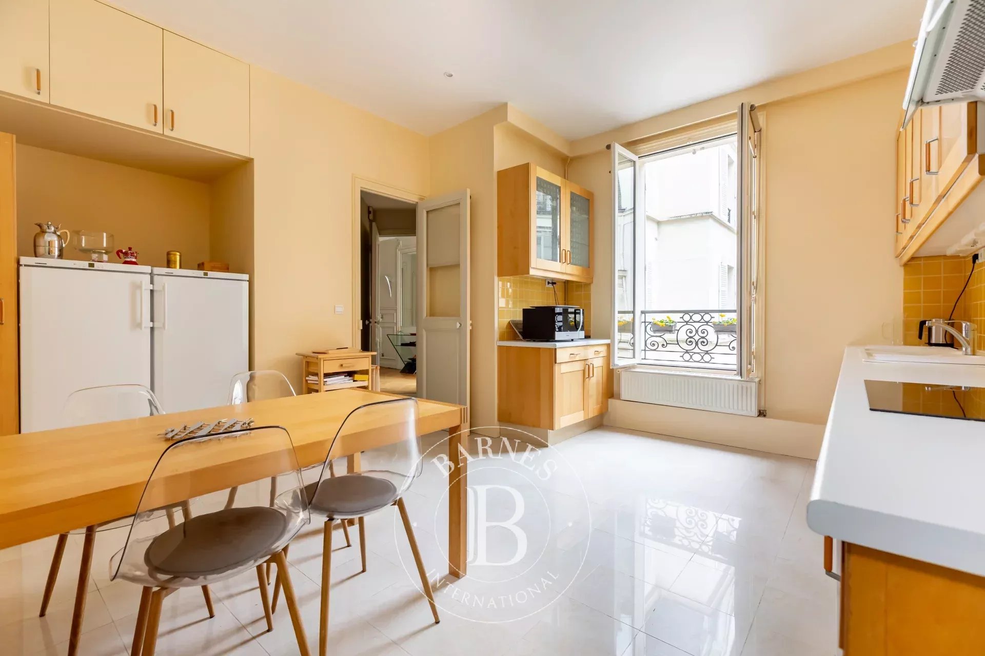 Daire Paris 8ème - picture 14