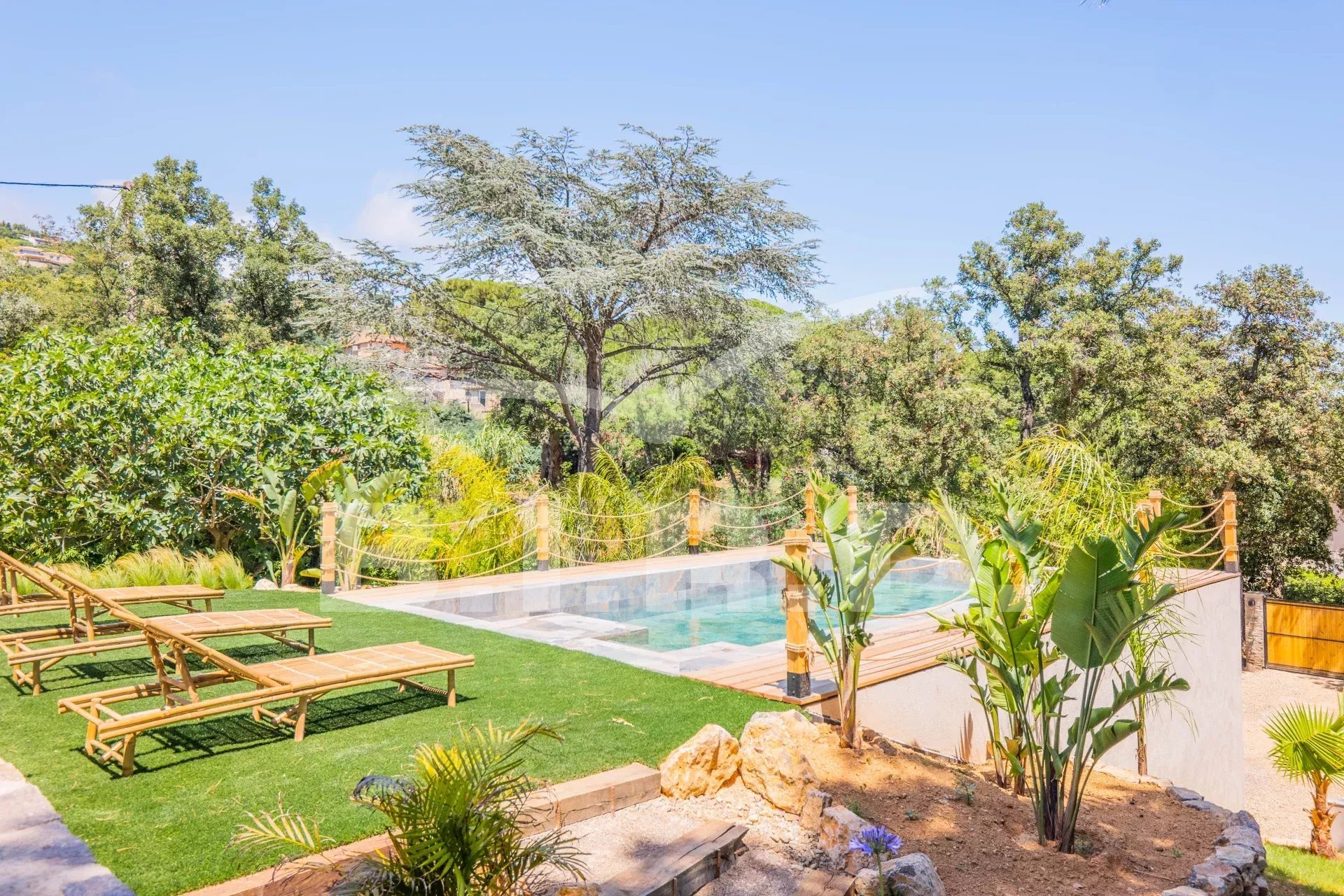 Villa contemporaine à pied de la plage