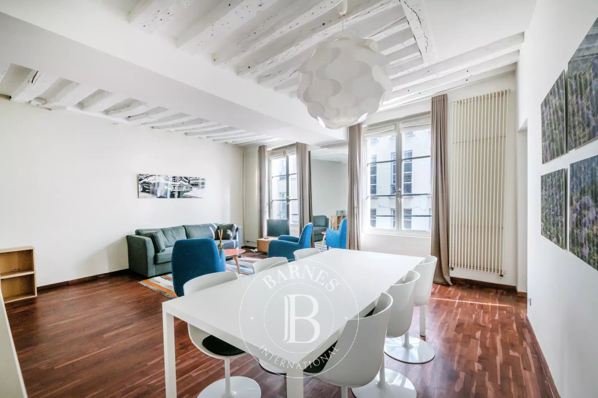 Daire Paris 3ème - picture 7